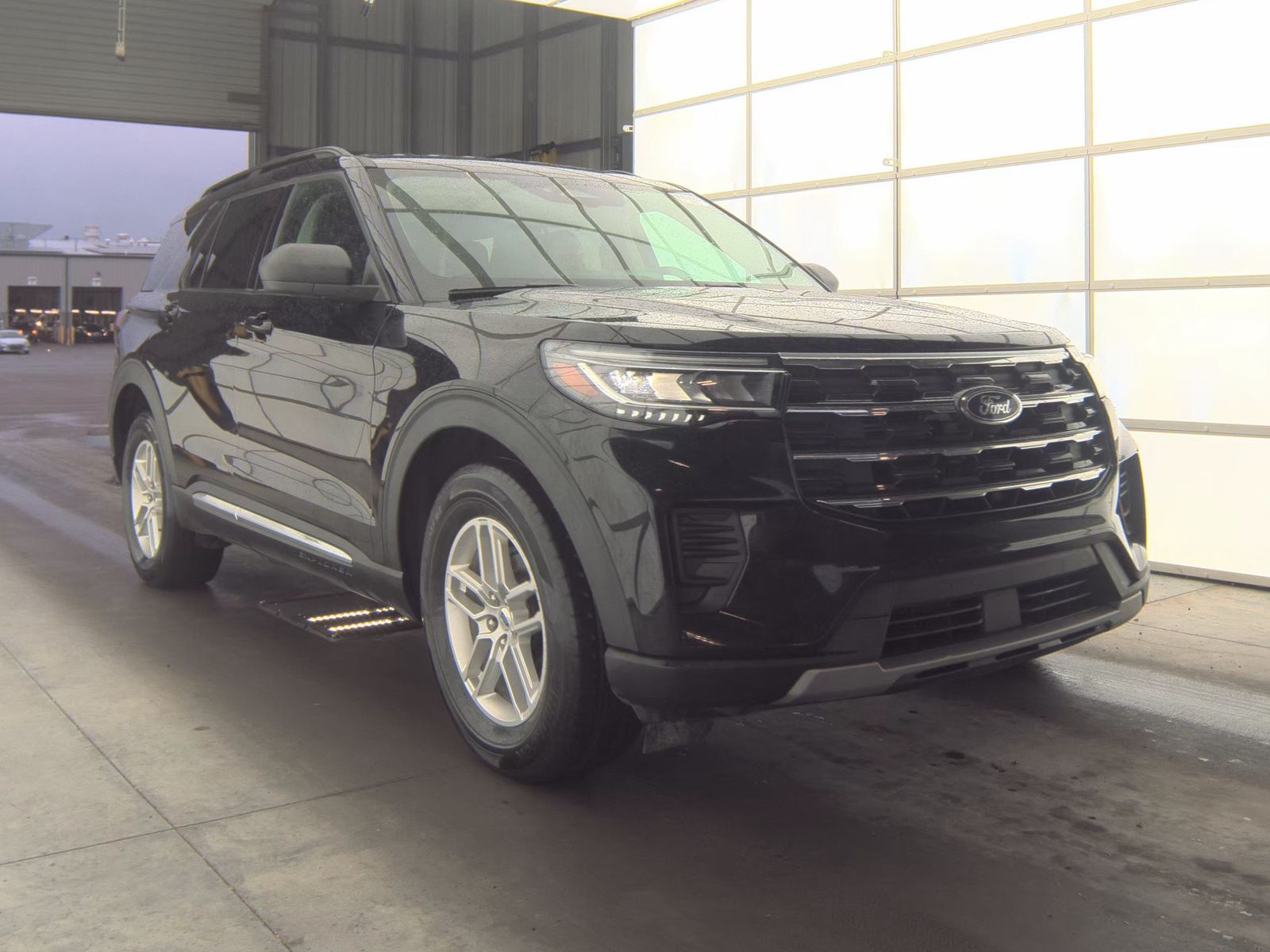 FORD EXPLORER - 5