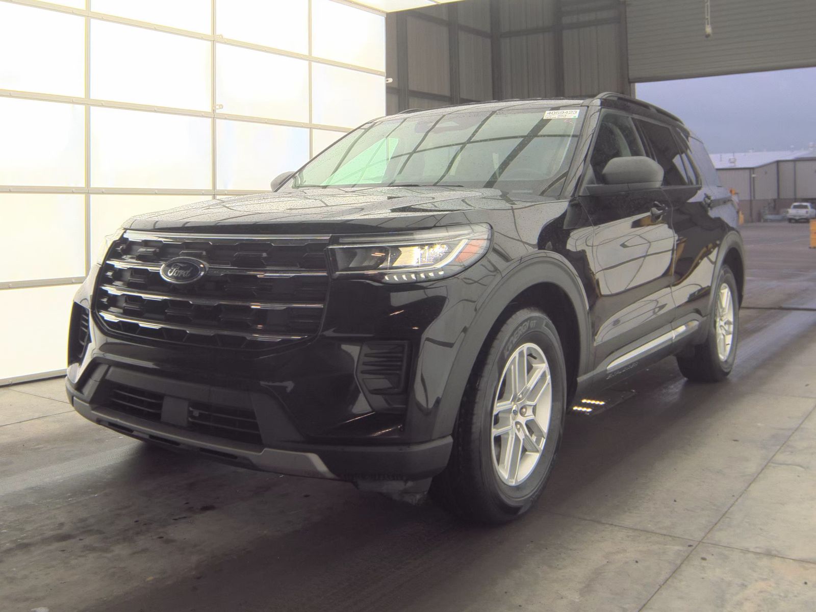 FORD EXPLORER - 1