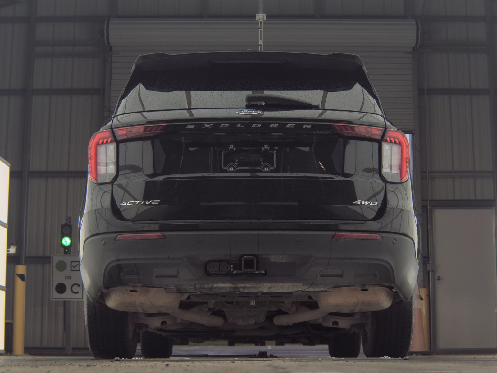 FORD EXPLORER - 8