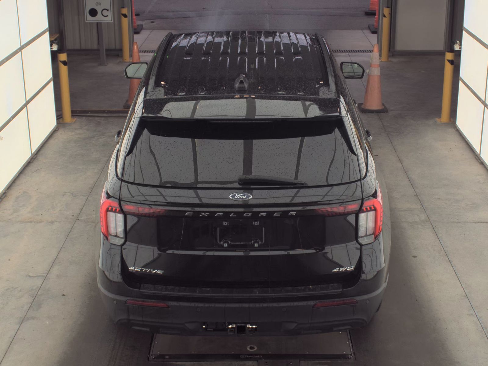FORD EXPLORER - 7