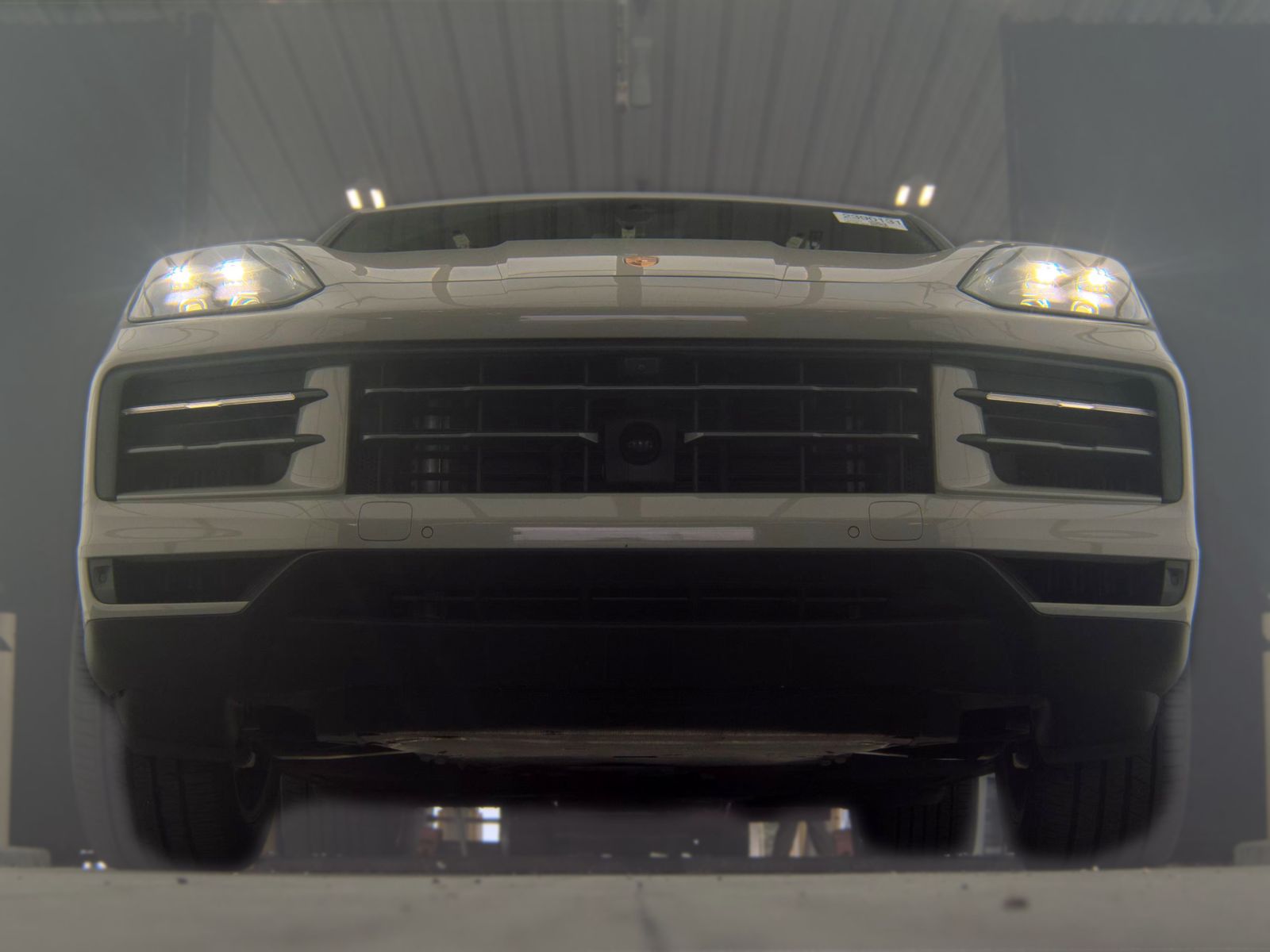 PORSCHE CAYENNE - 4