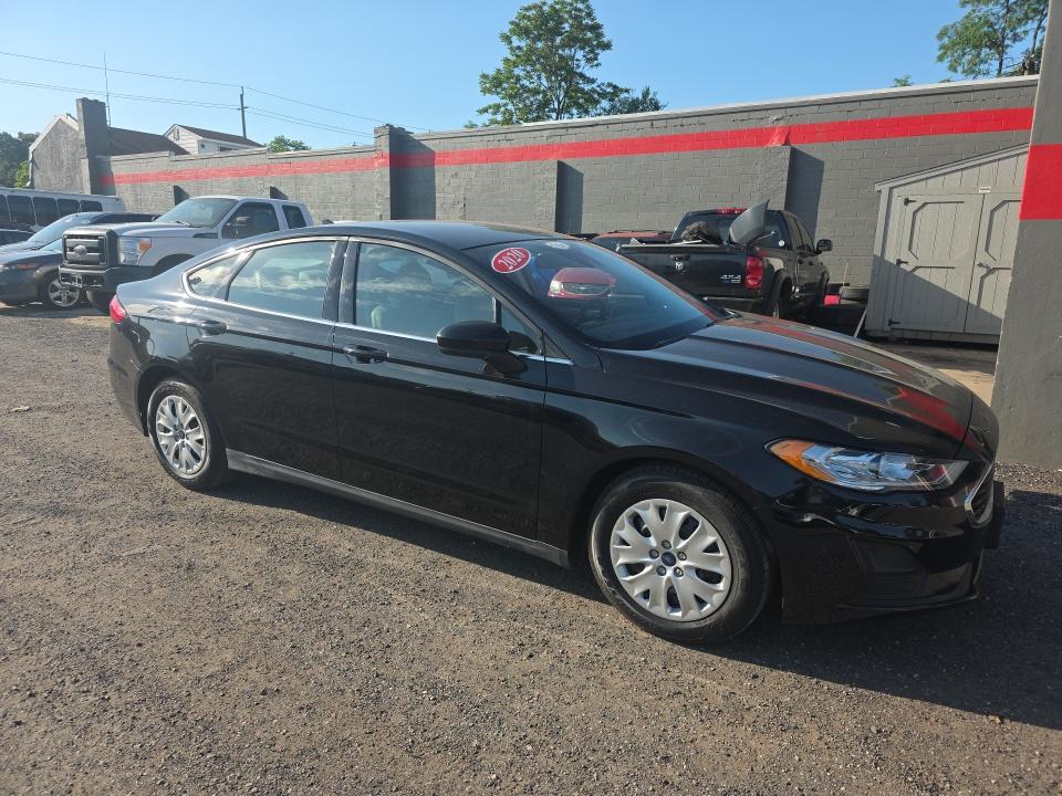 FORD FUSION - 4