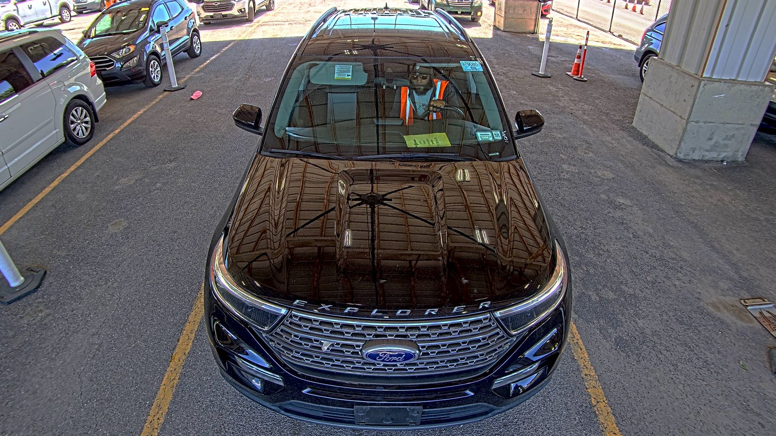 FORD EXPLORER - 3