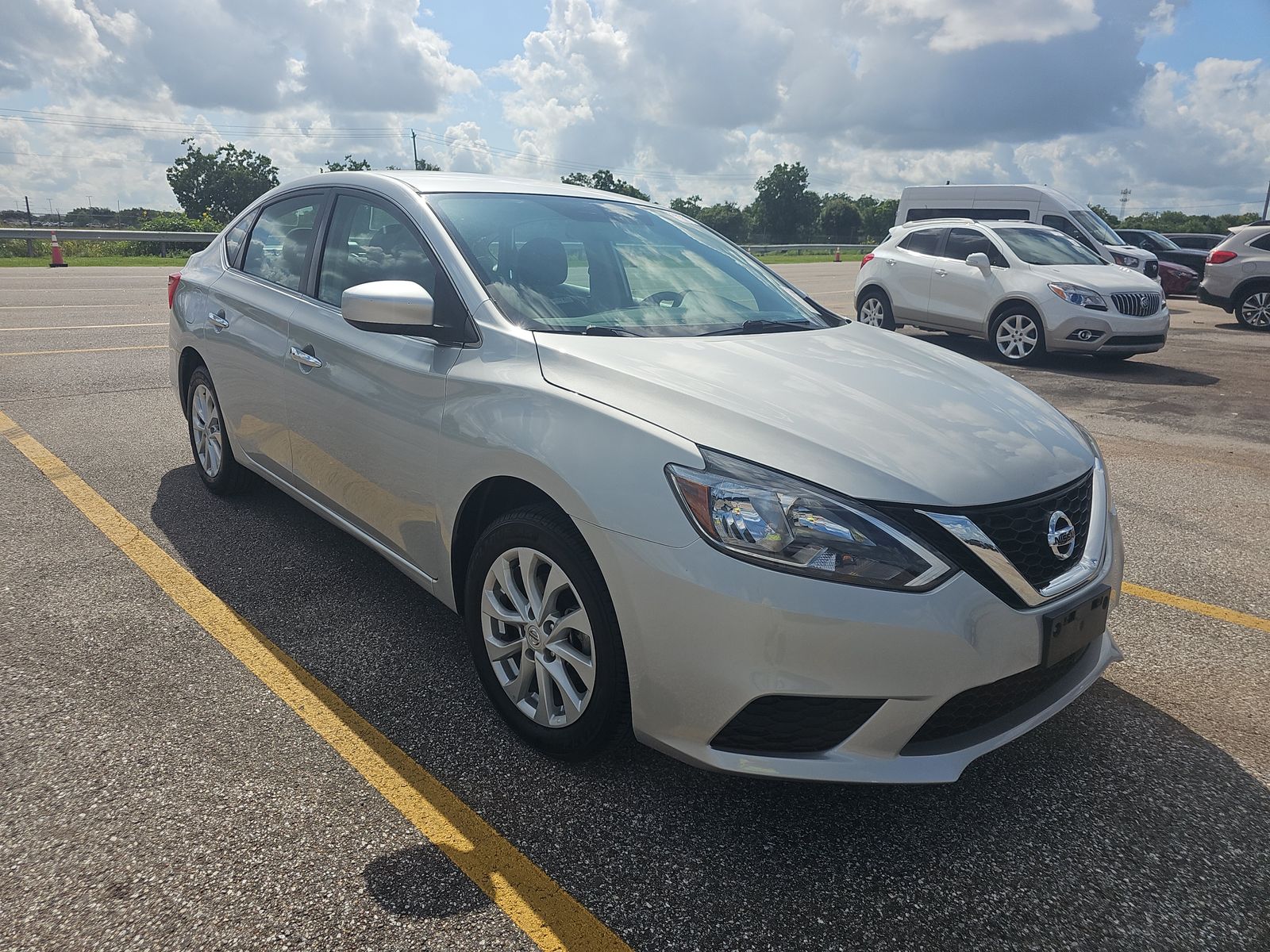 NISSAN SENTRA - 4