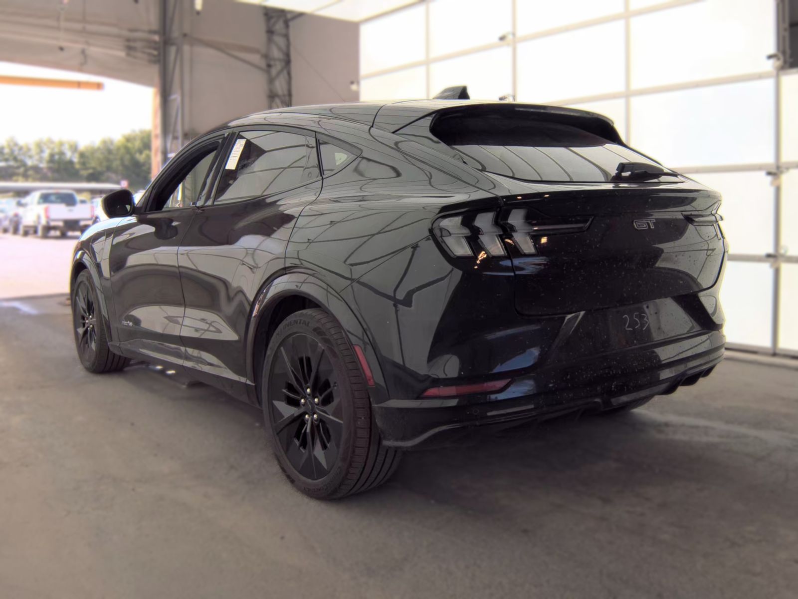 FORD MUSTANG MACH-E - 9
