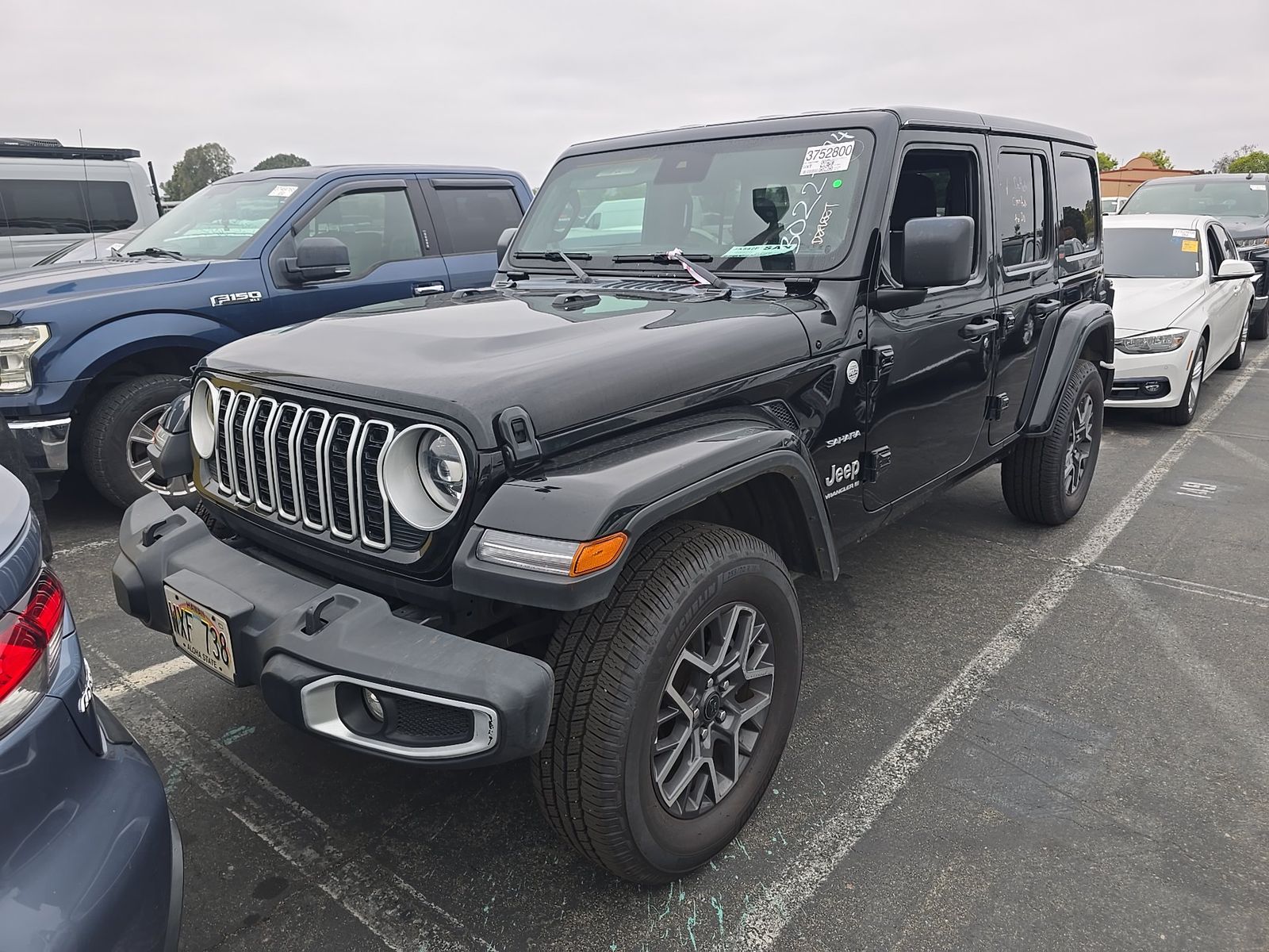 2024 Jeep Wrangler Sahara AWD