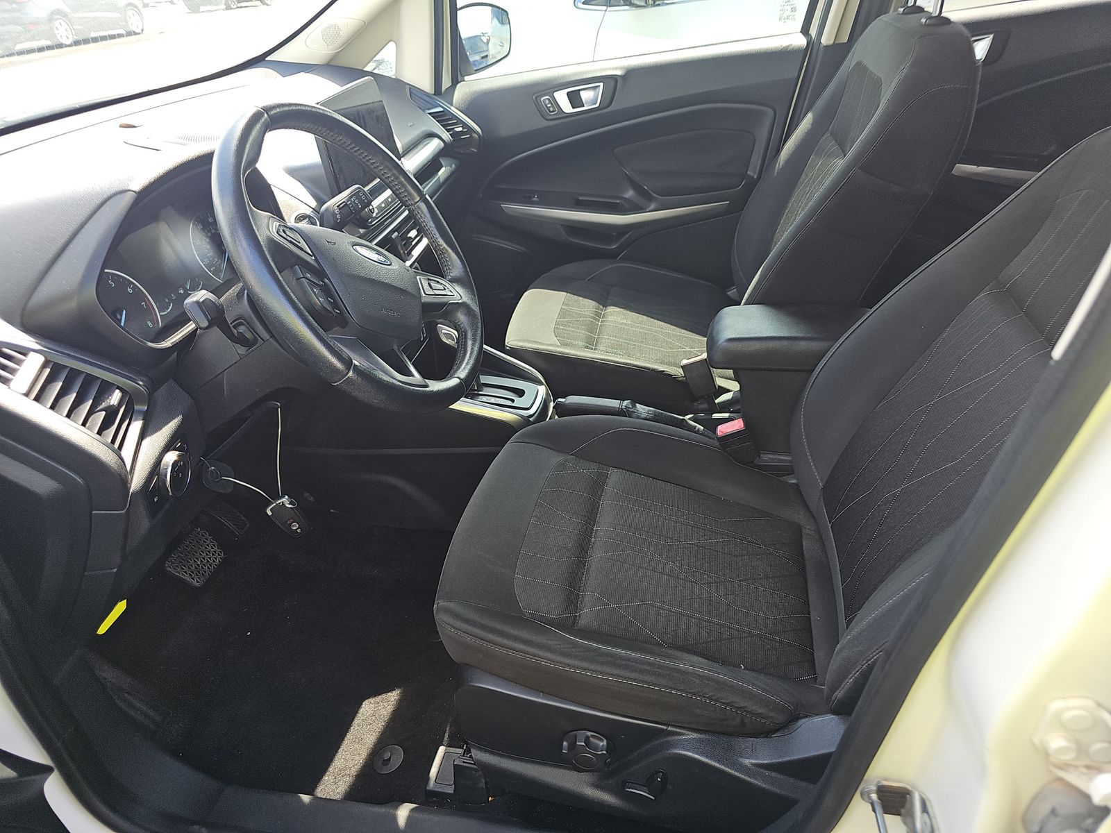 FORD ECOSPORT - 8