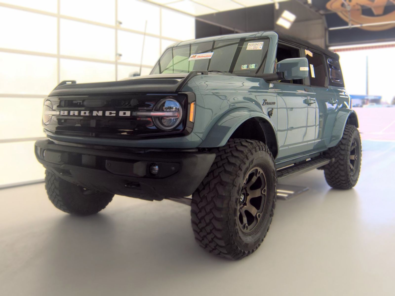 FORD BRONCO - 1