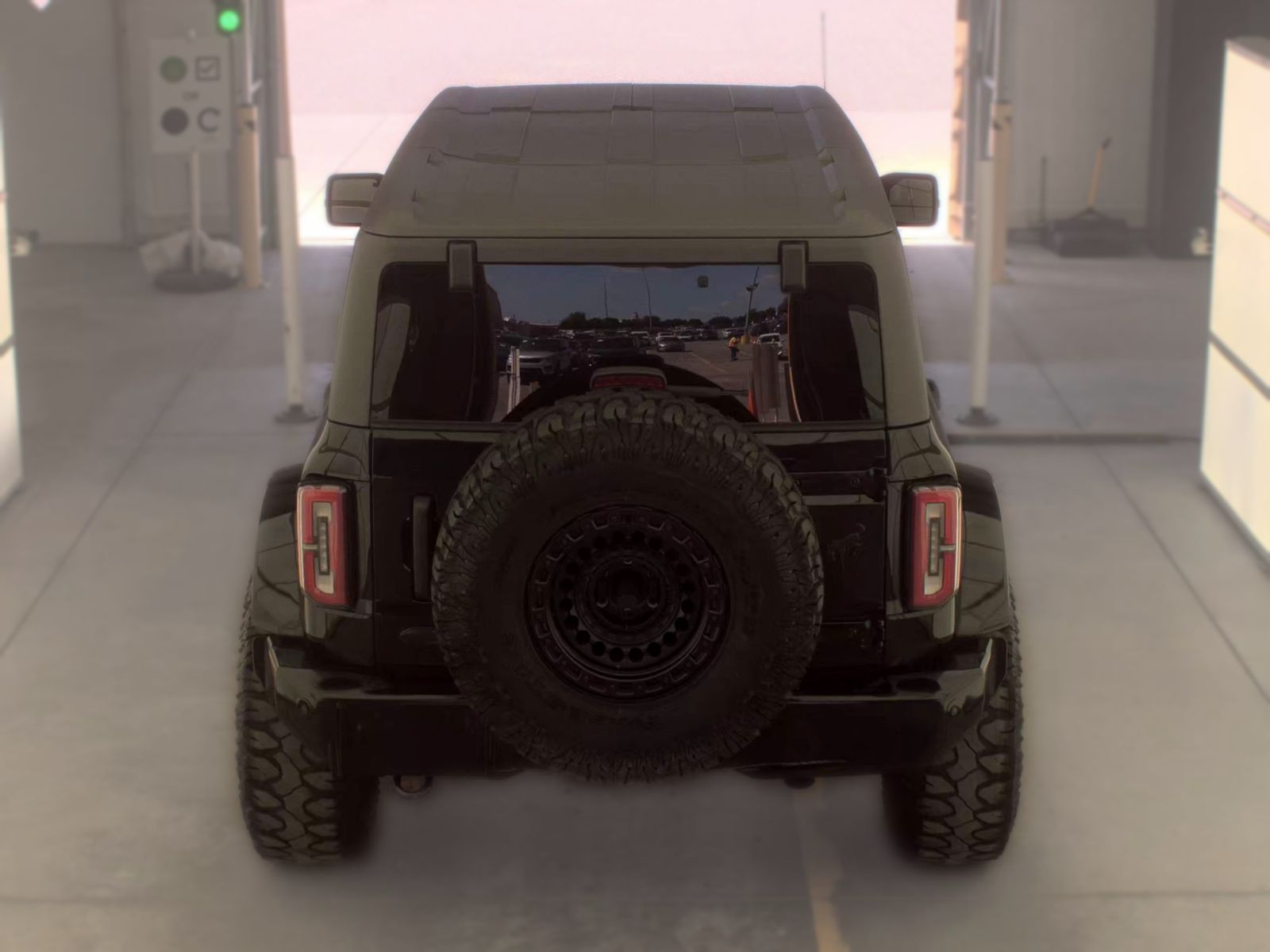 FORD BRONCO - 7