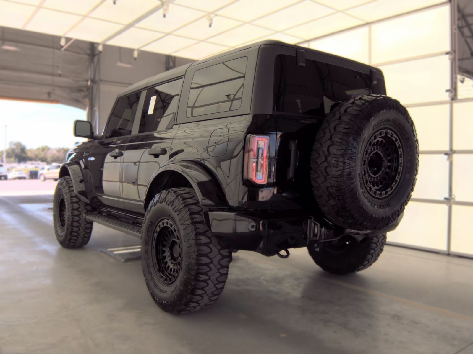FORD BRONCO - 9