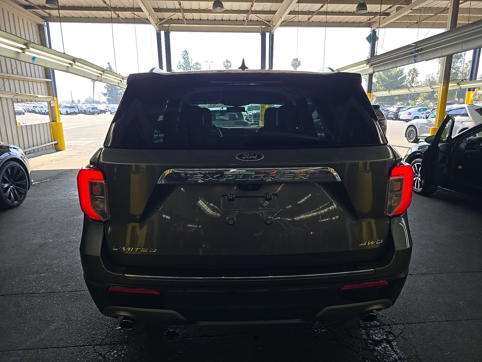 FORD EXPLORER - 6