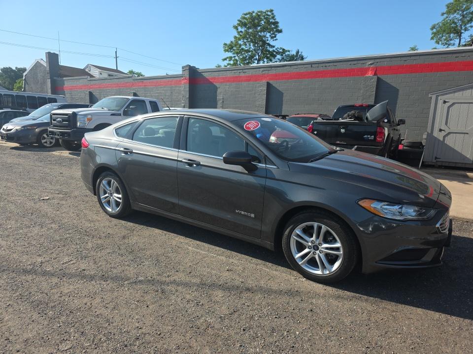 FORD FUSION - 4