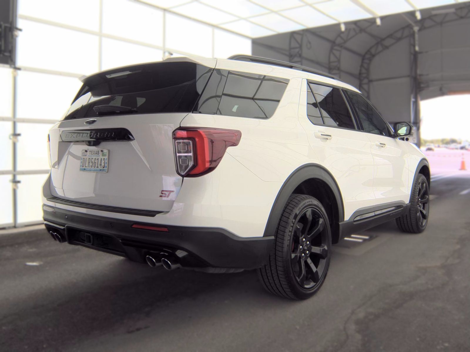 FORD EXPLORER - 6