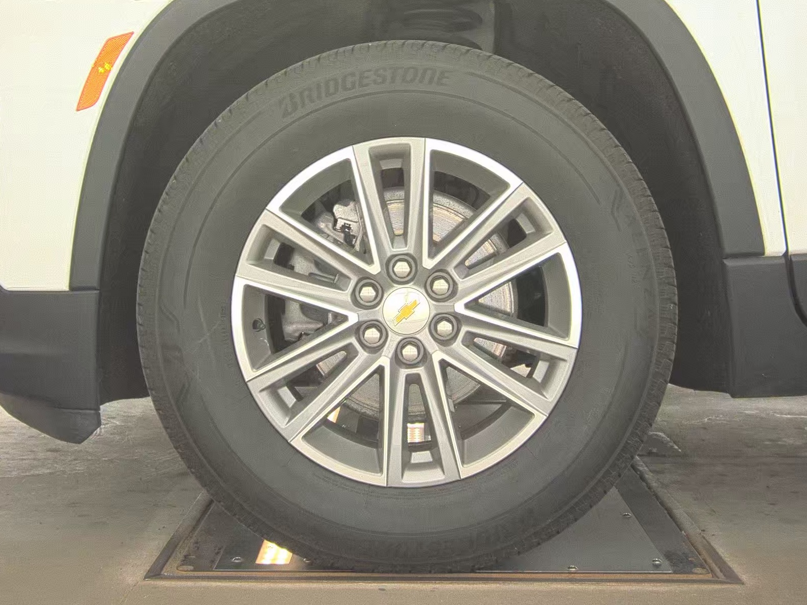 CHEVROLET TRAVERSE - 10