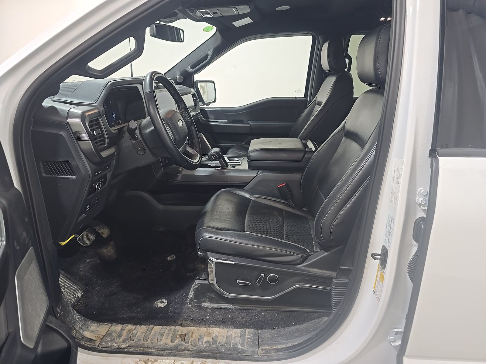 FORD F-150 - 8