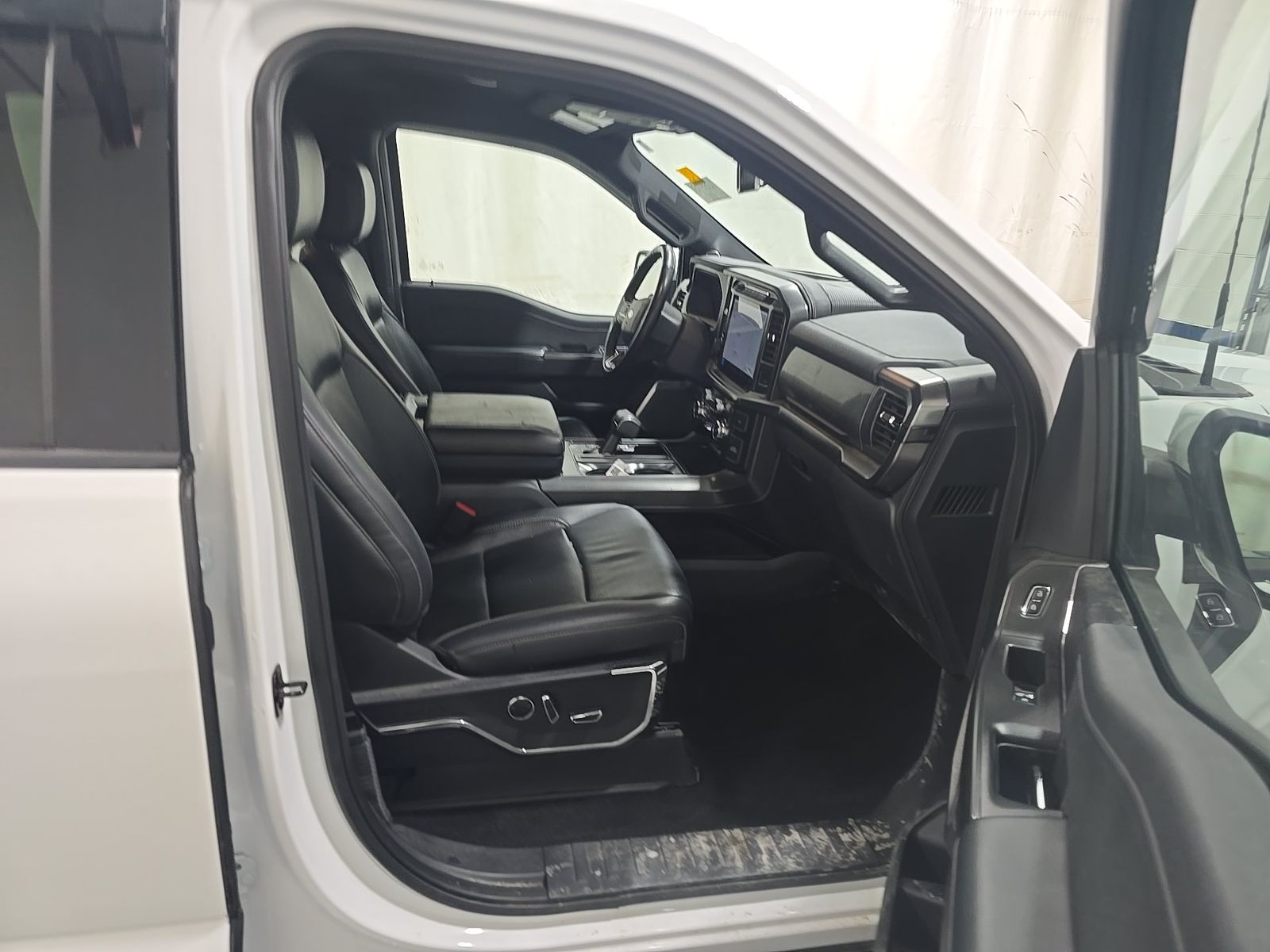 FORD F-150 - 9