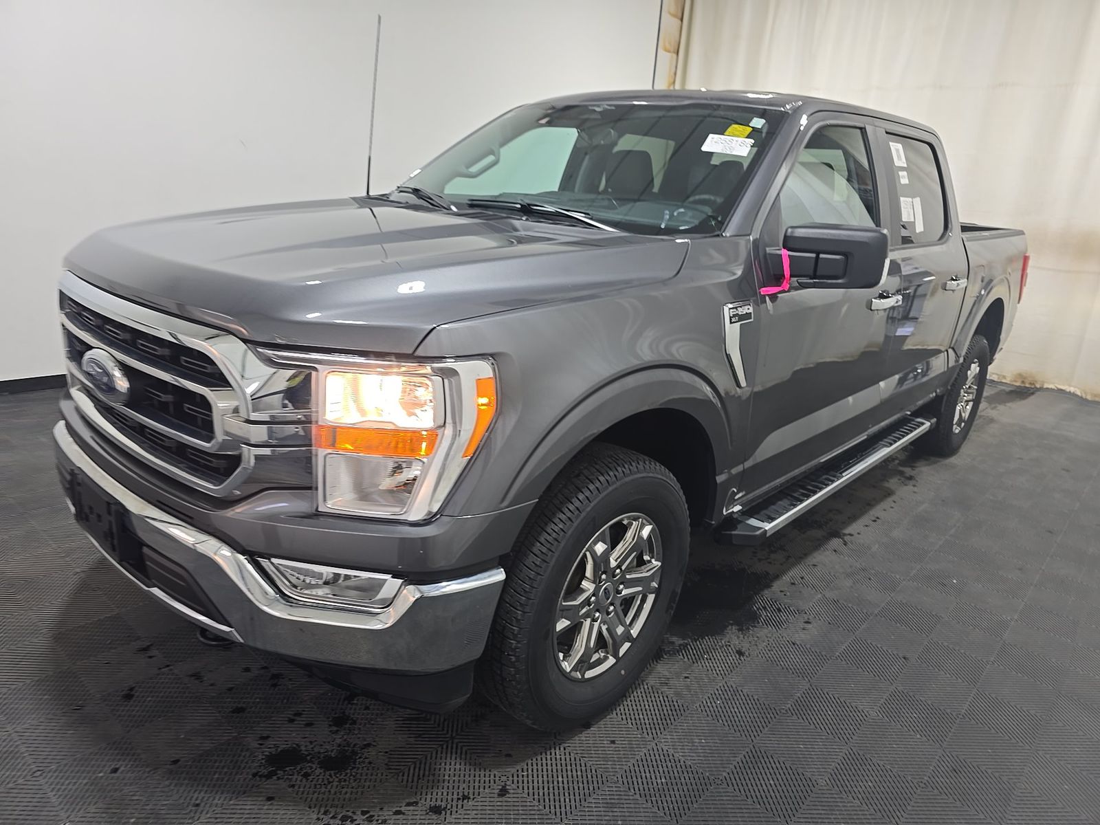 FORD F-150 - 1