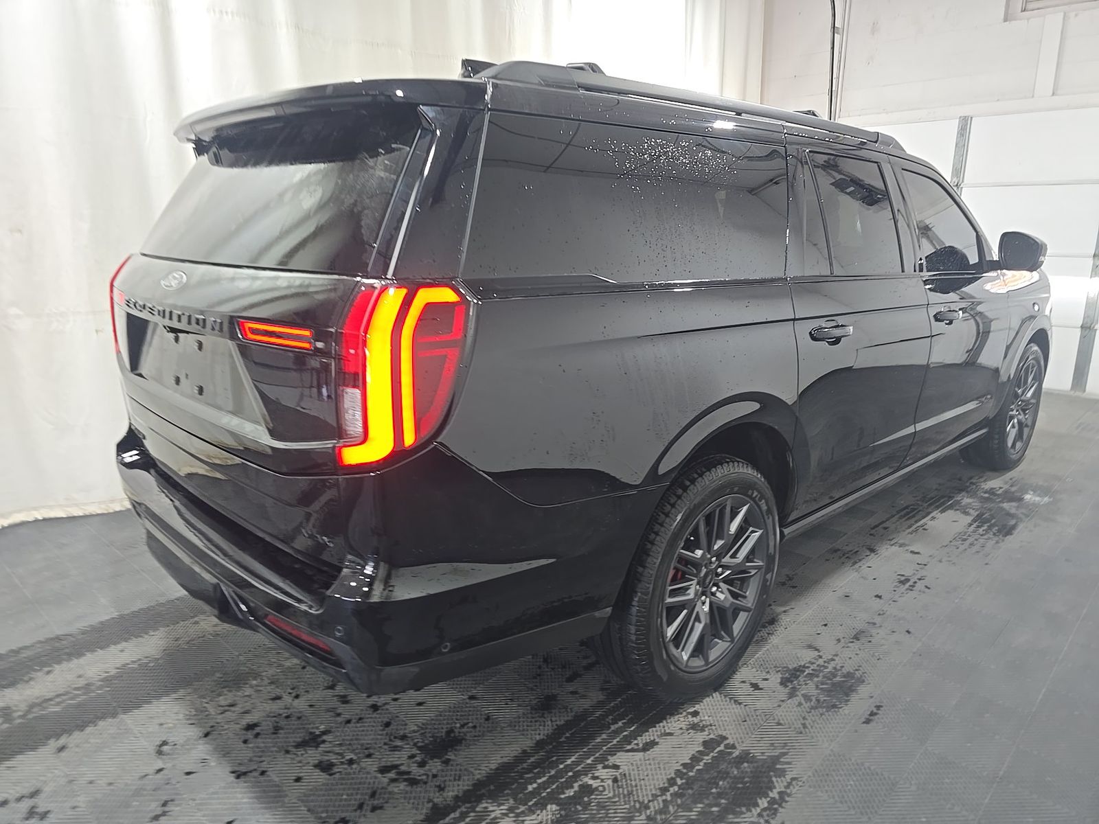 FORD EXPEDITION MAX - 5