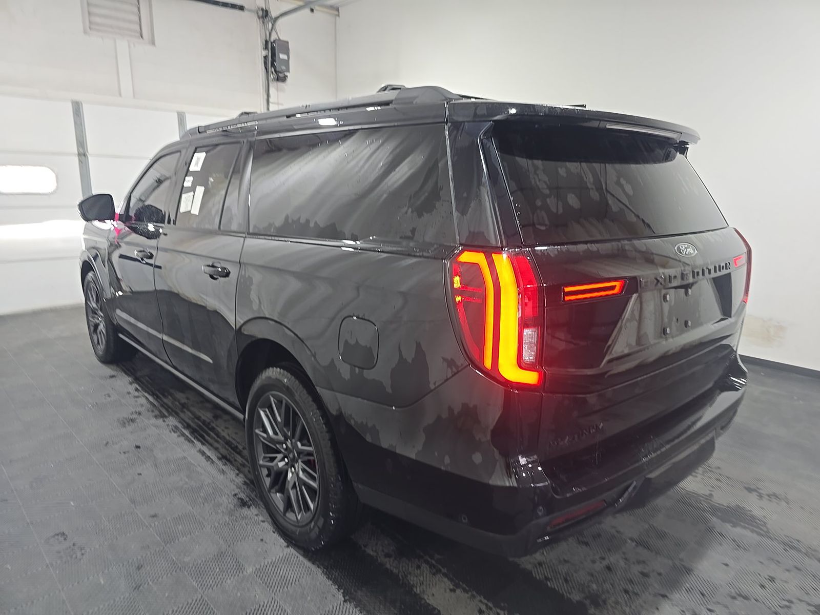 FORD EXPEDITION MAX - 7
