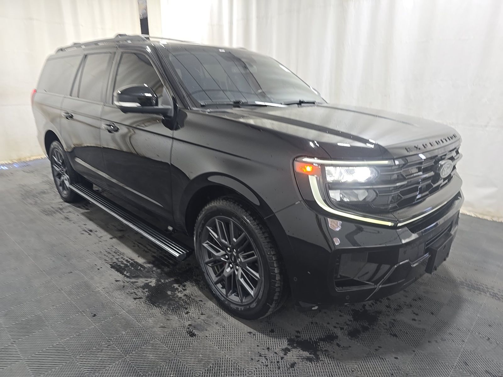 FORD EXPEDITION MAX - 4