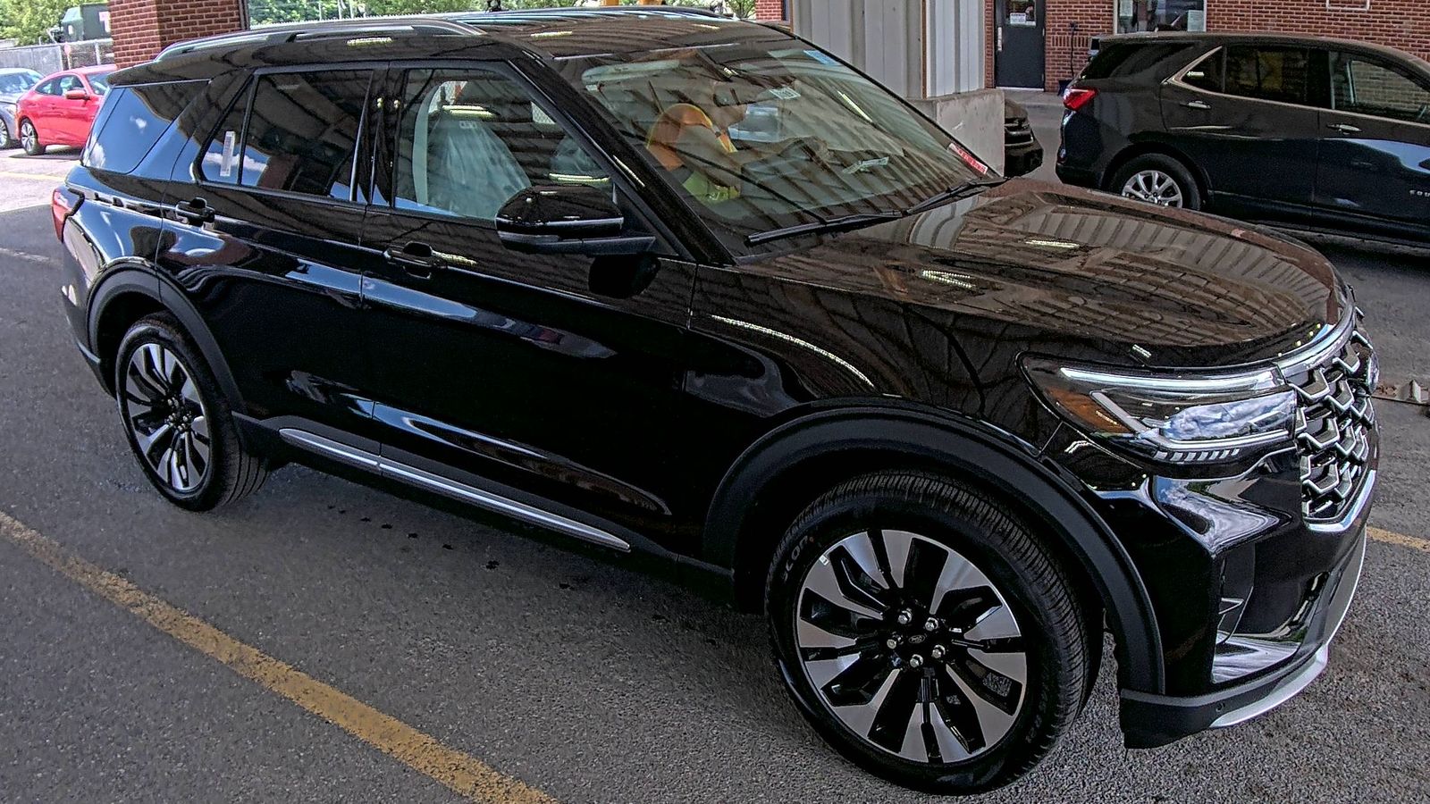FORD EXPLORER - 4