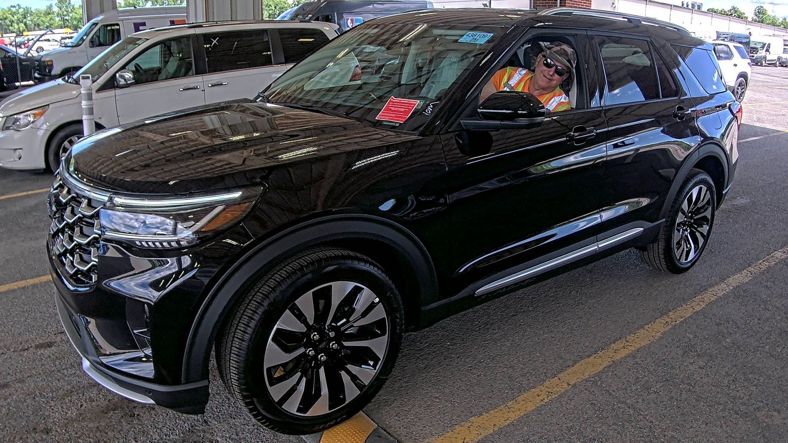 FORD EXPLORER - 1