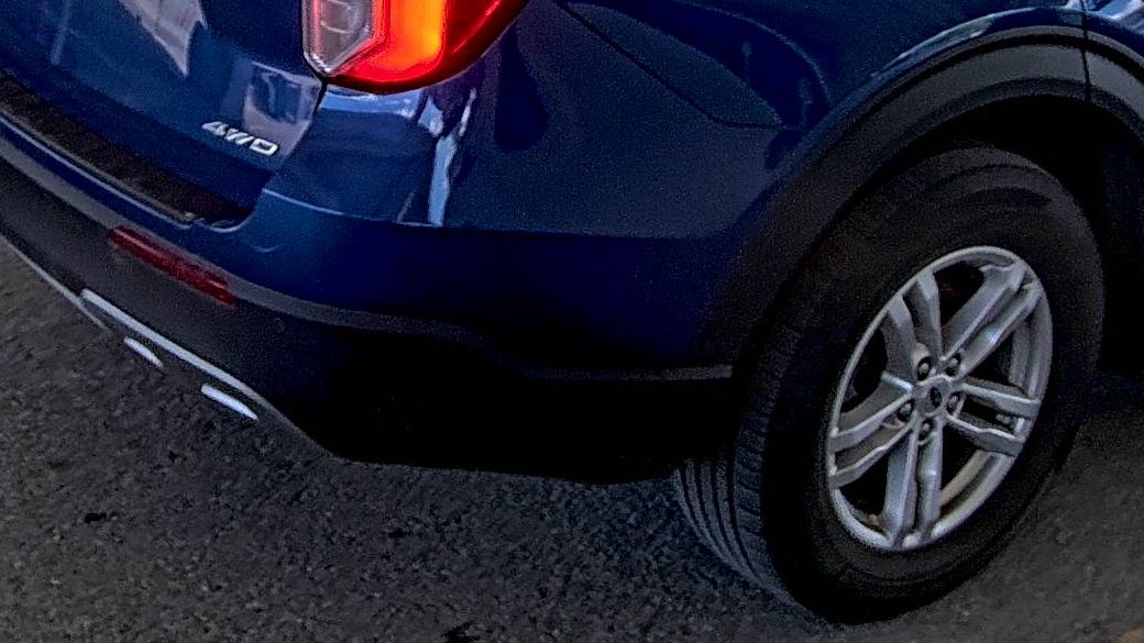 FORD EXPLORER - 10
