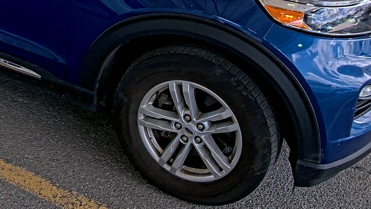 FORD EXPLORER - 9