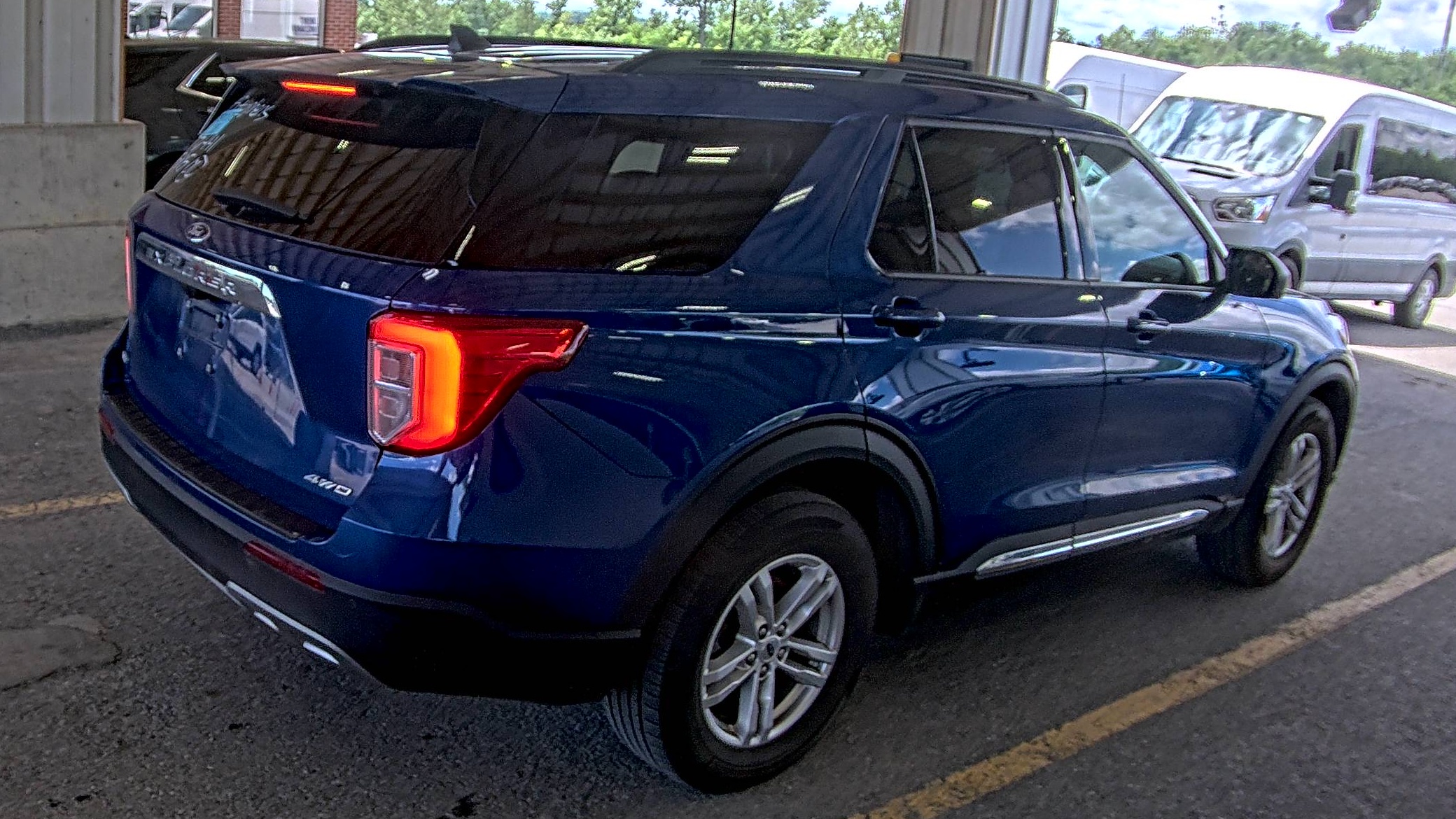 FORD EXPLORER - 5