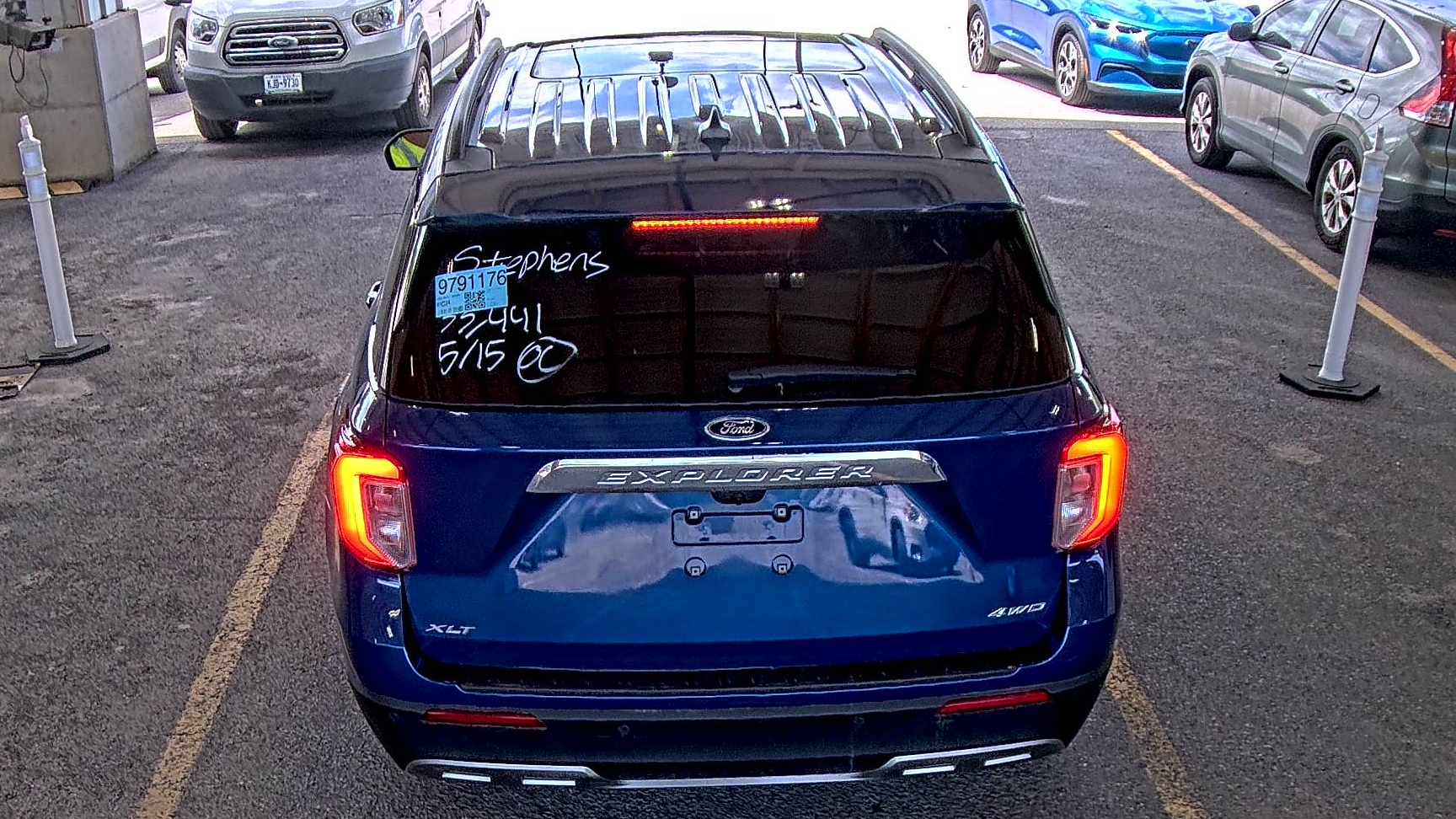 FORD EXPLORER - 6