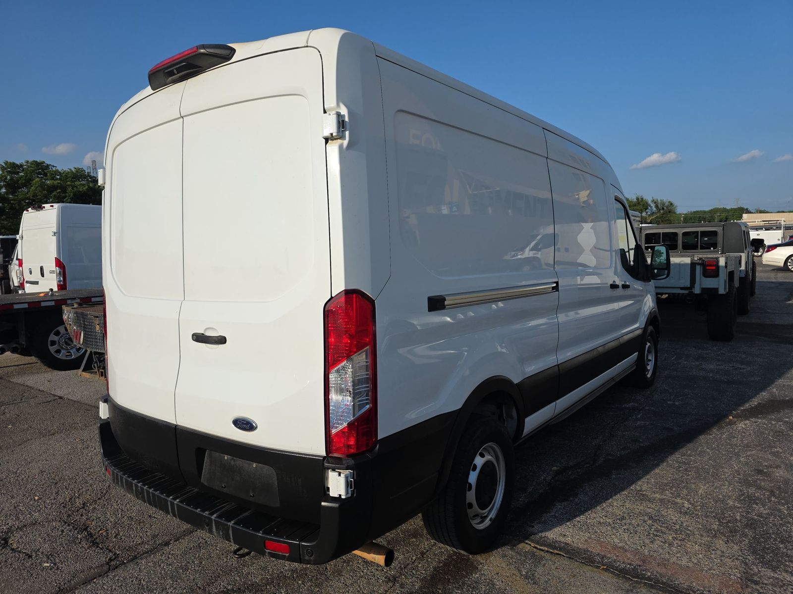FORD TRANSIT 250 - 5