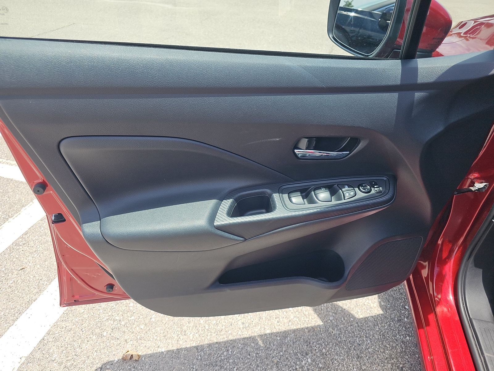 NISSAN VERSA - 10