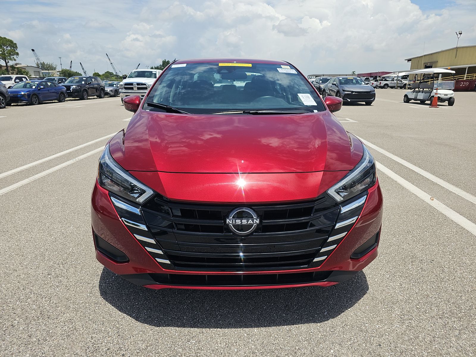 NISSAN VERSA - 3
