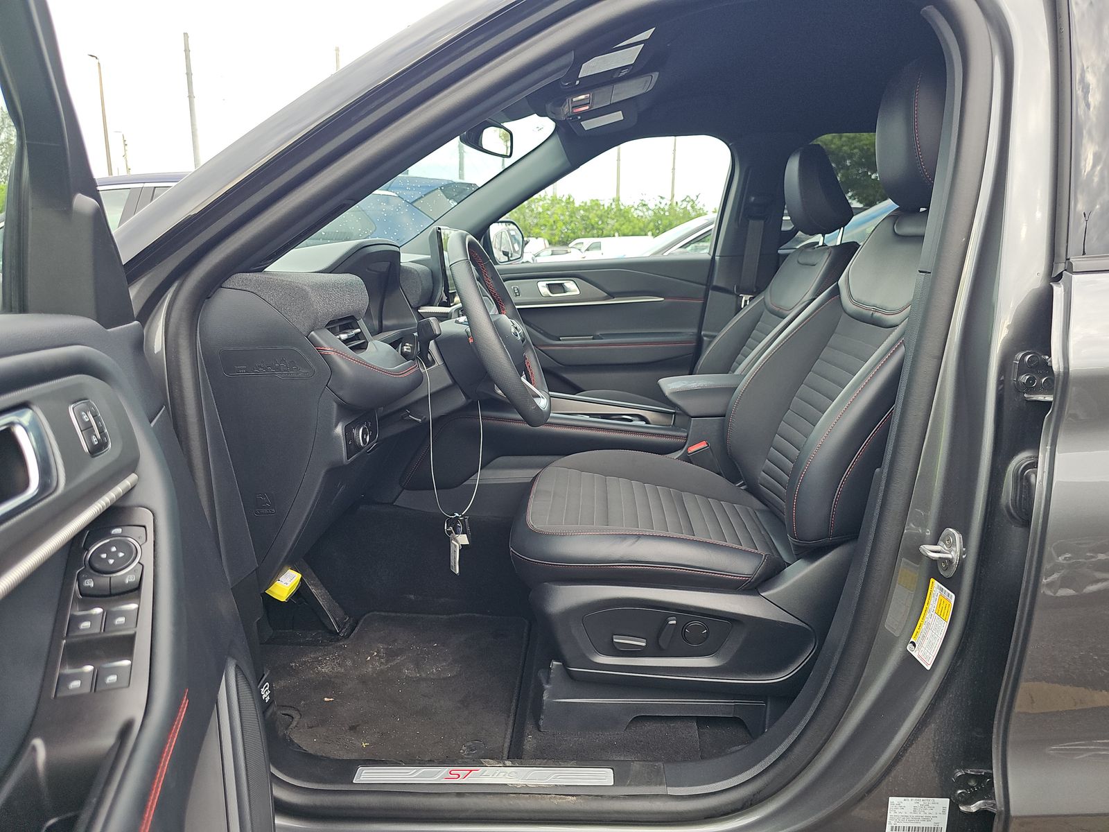 FORD EXPLORER - 8
