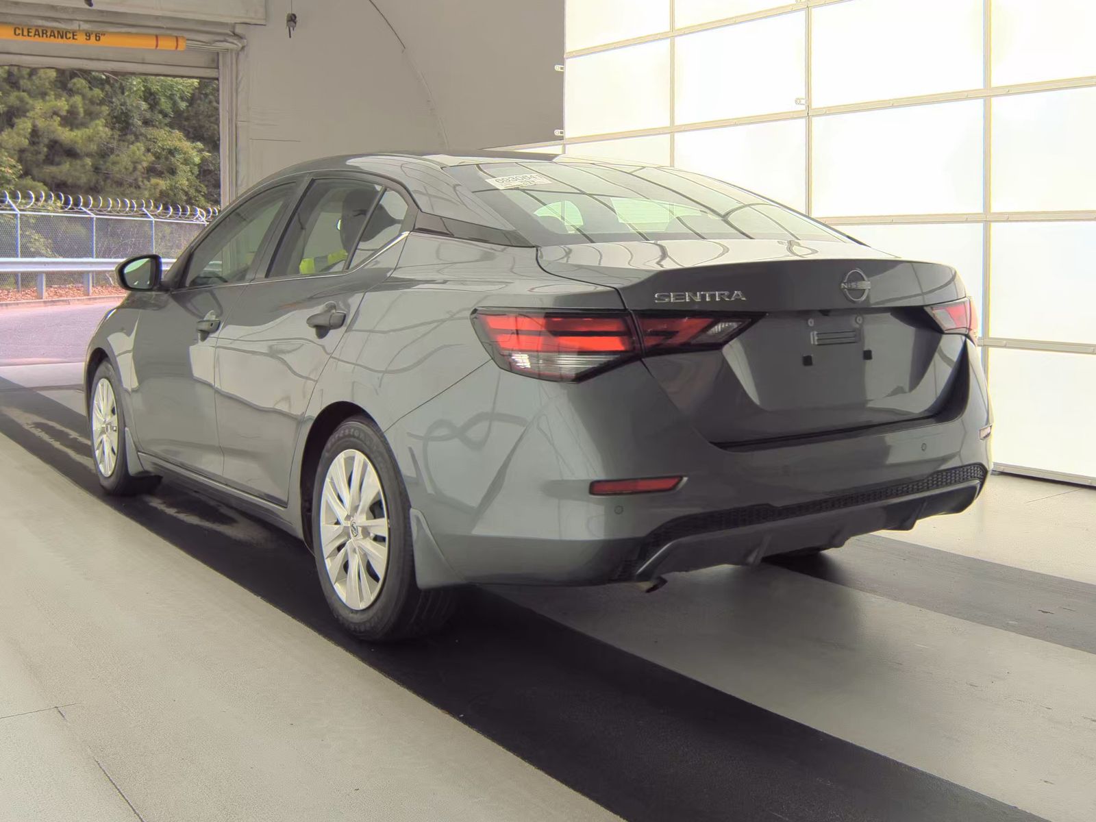 NISSAN SENTRA - 9