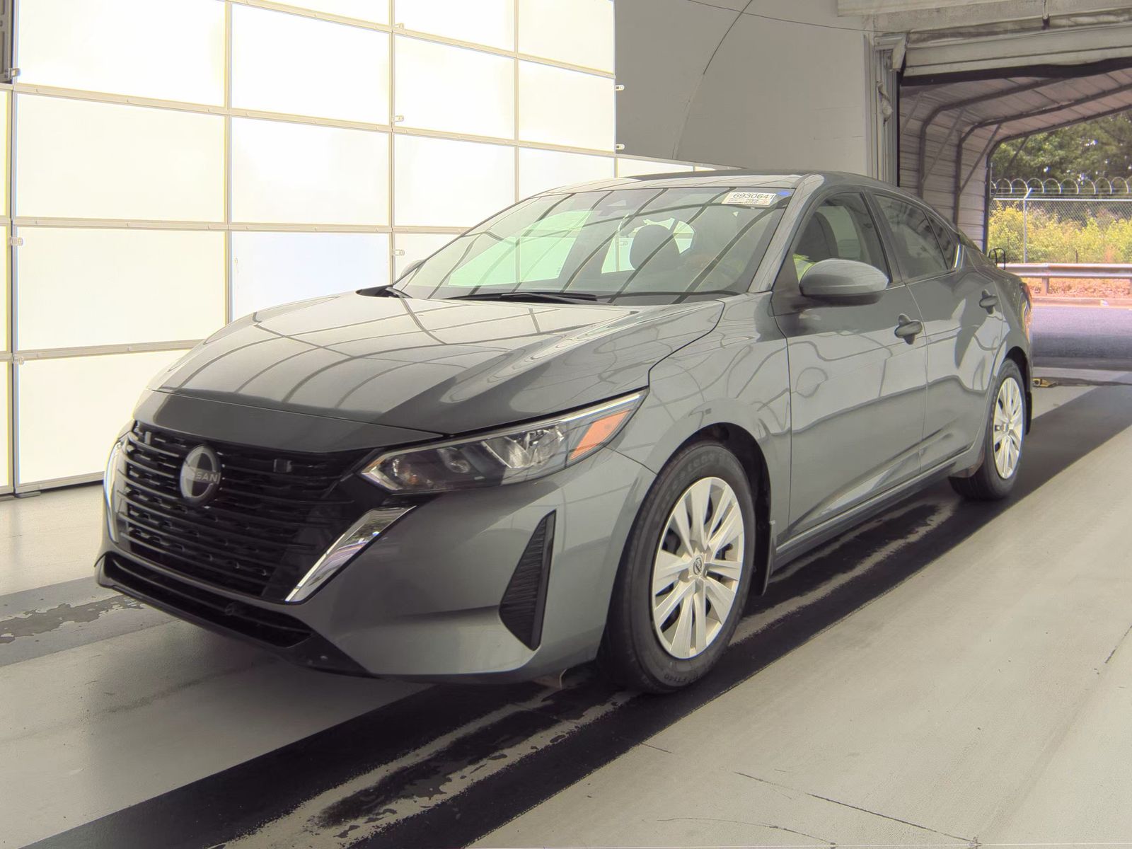 NISSAN SENTRA - 1