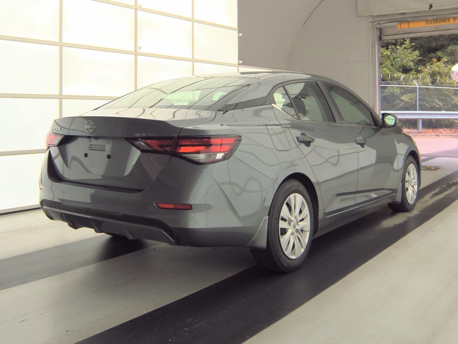 NISSAN SENTRA - 6