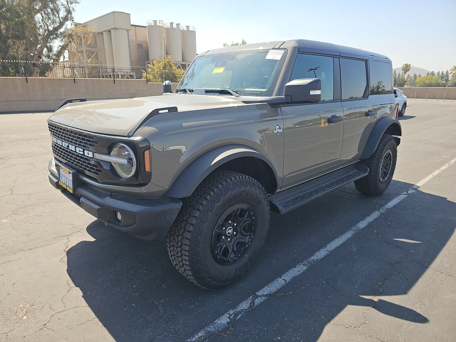 FORD BRONCO - 1