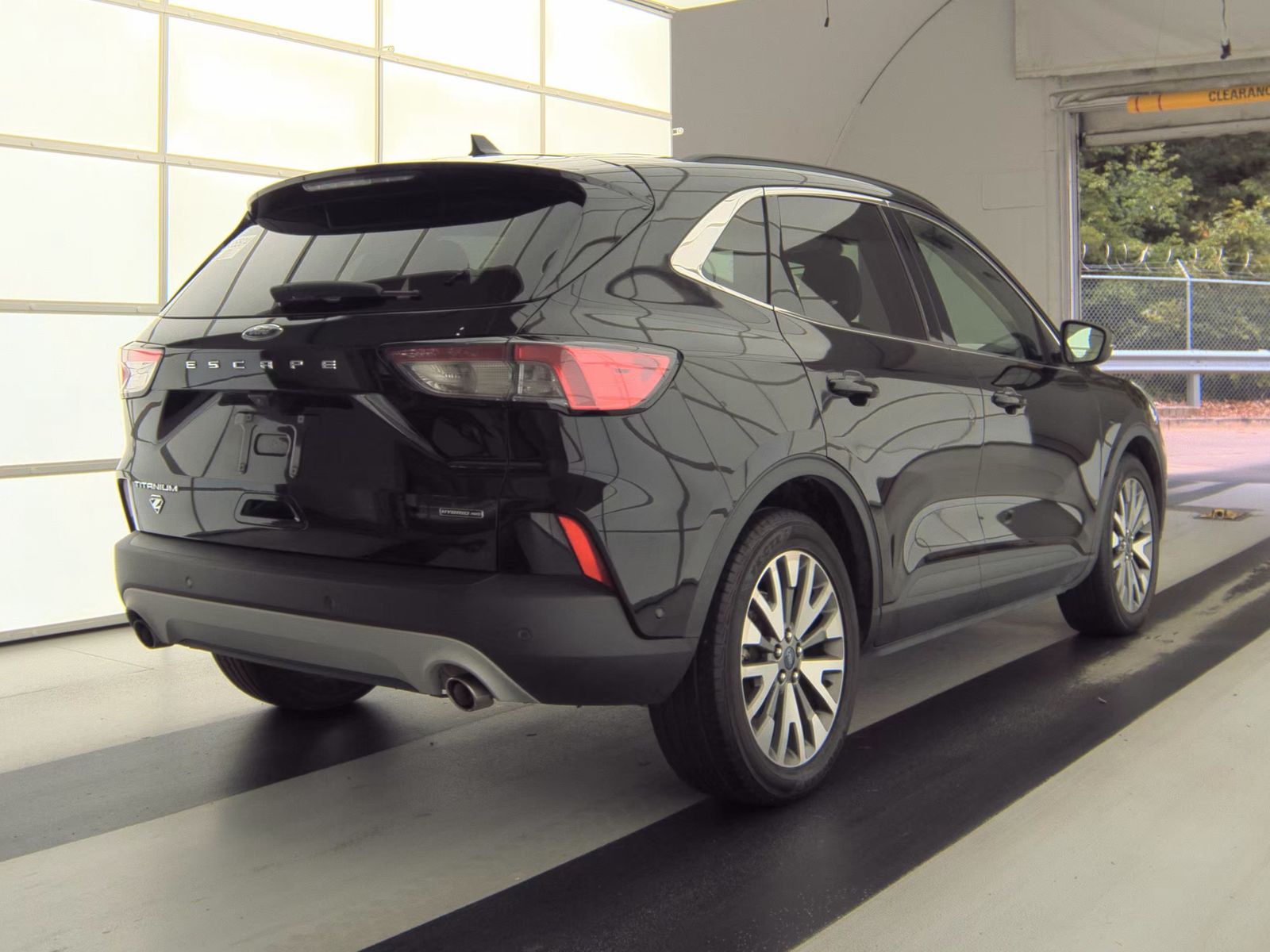 2020 Ford Escape Hybrid Titanium AWD