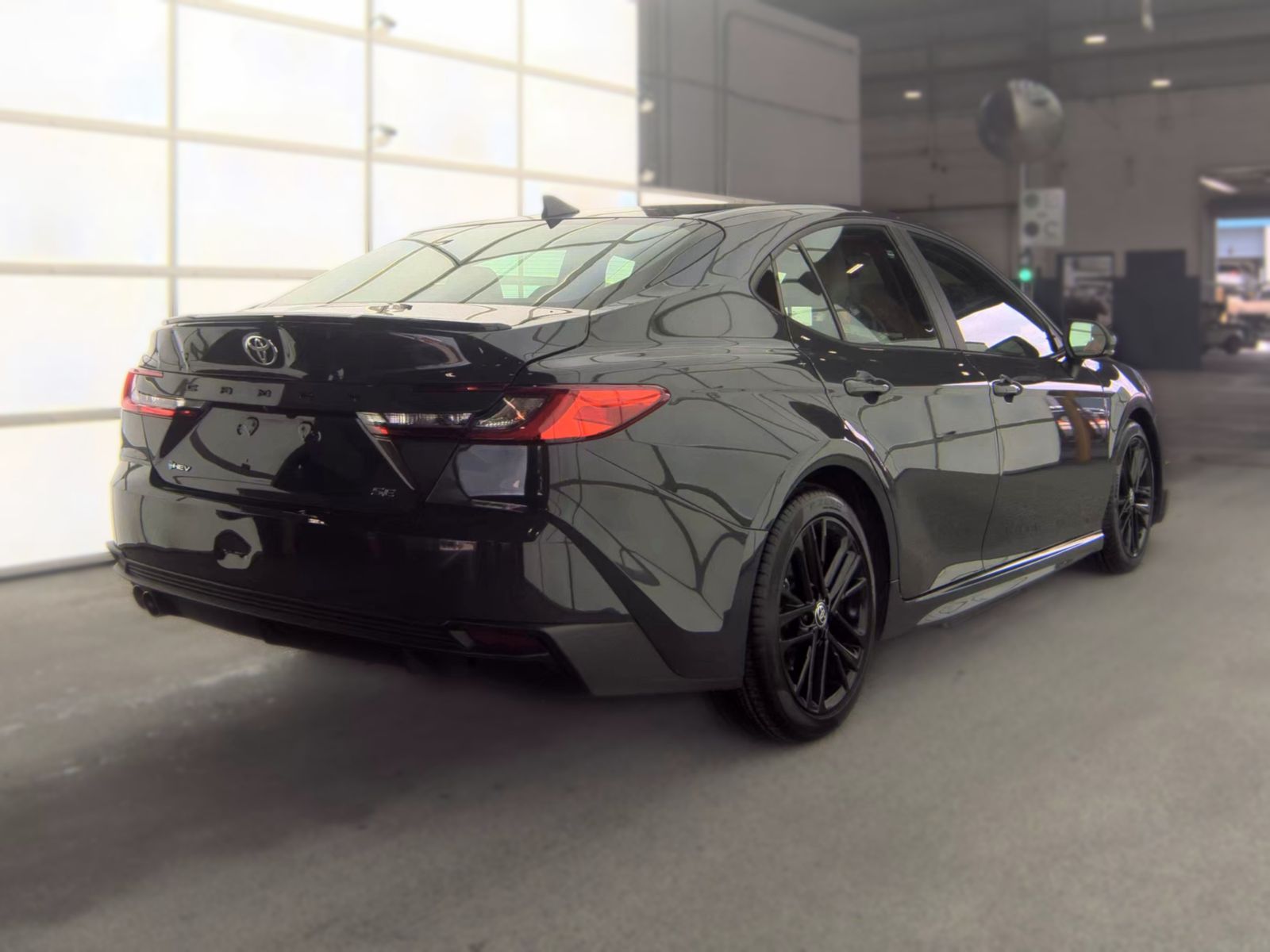 TOYOTA CAMRY - 6