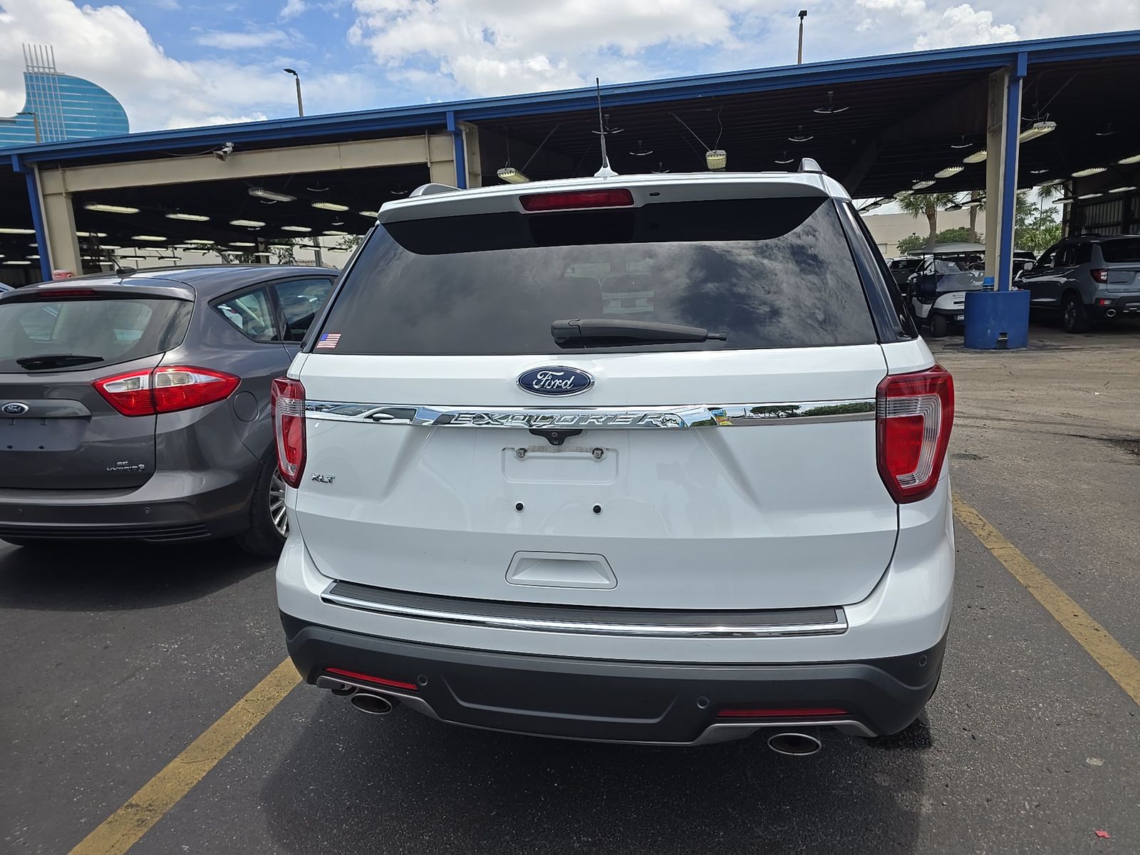 FORD EXPLORER - 6