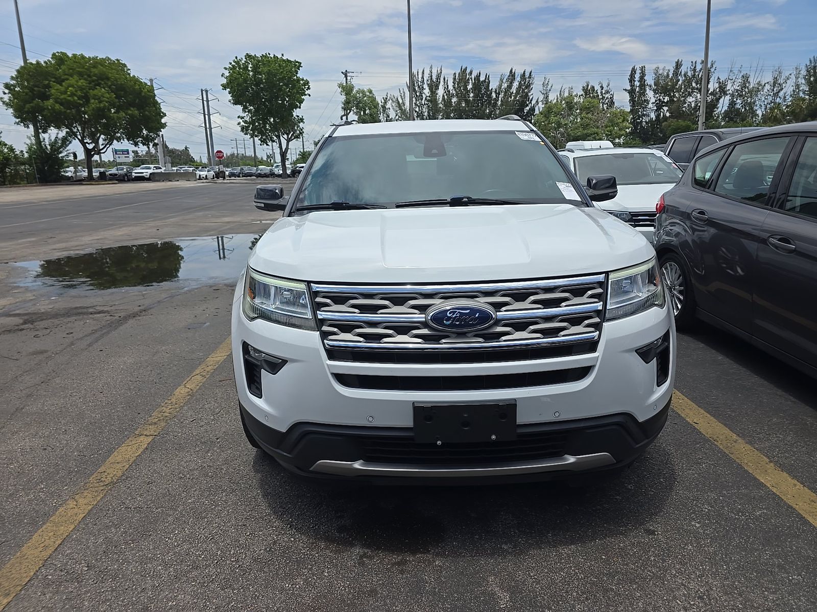 FORD EXPLORER - 3