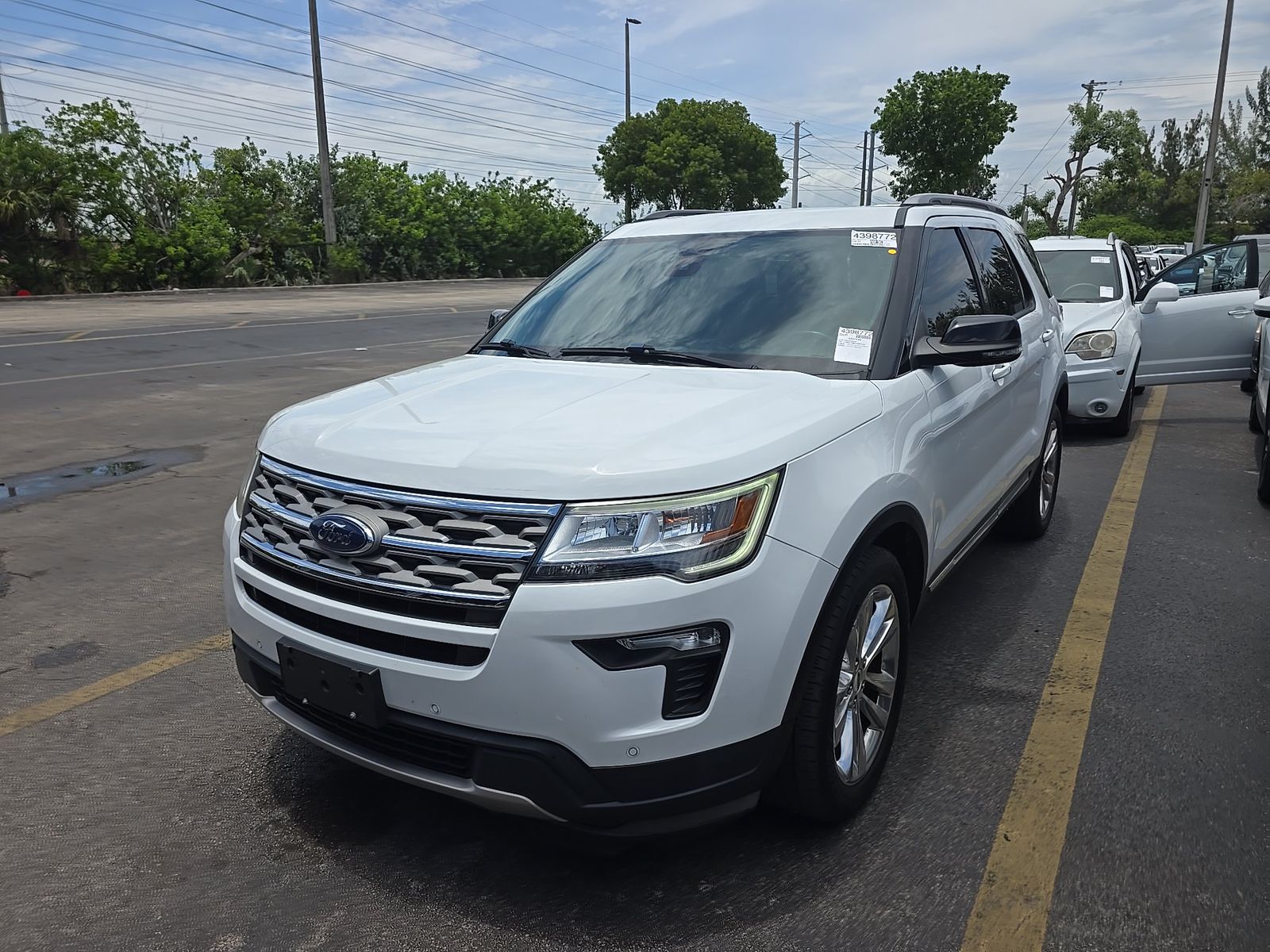 FORD EXPLORER - 1