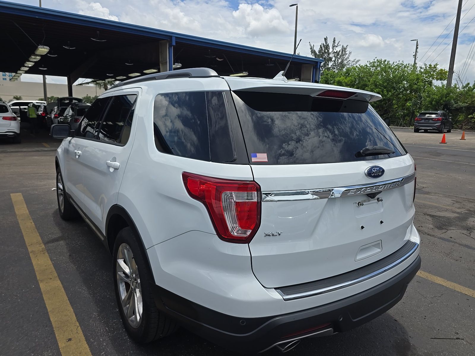 FORD EXPLORER - 7