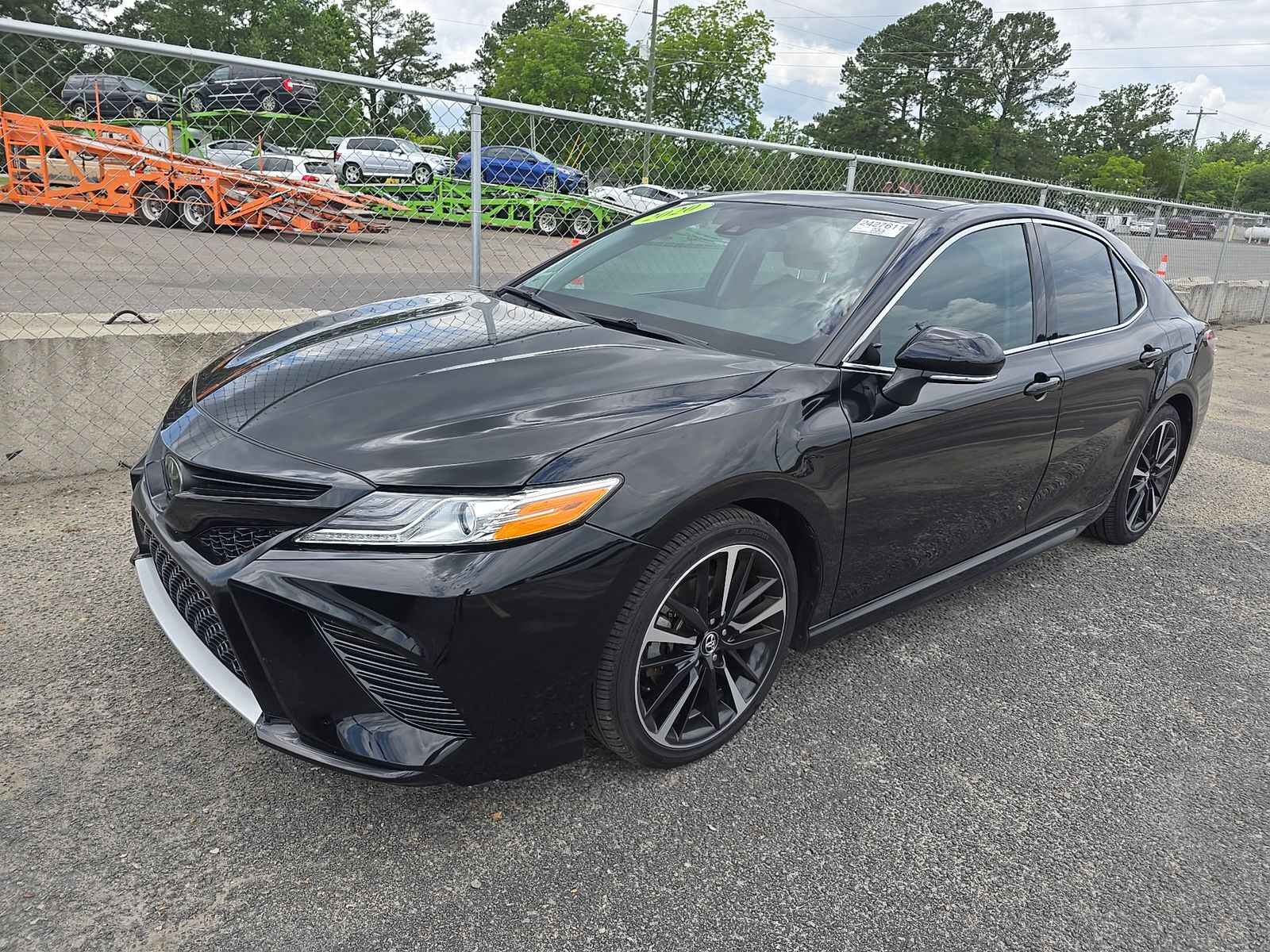 TOYOTA CAMRY - 1