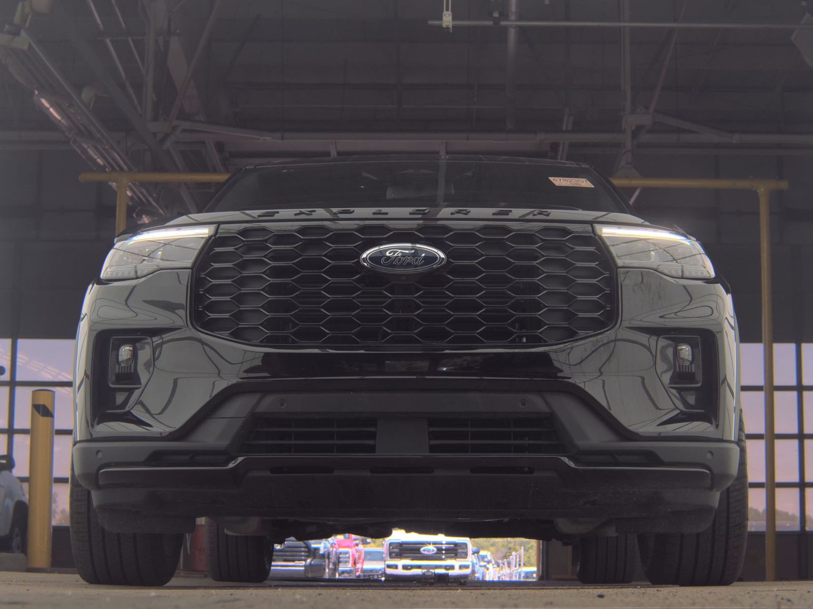 FORD EXPLORER - 4