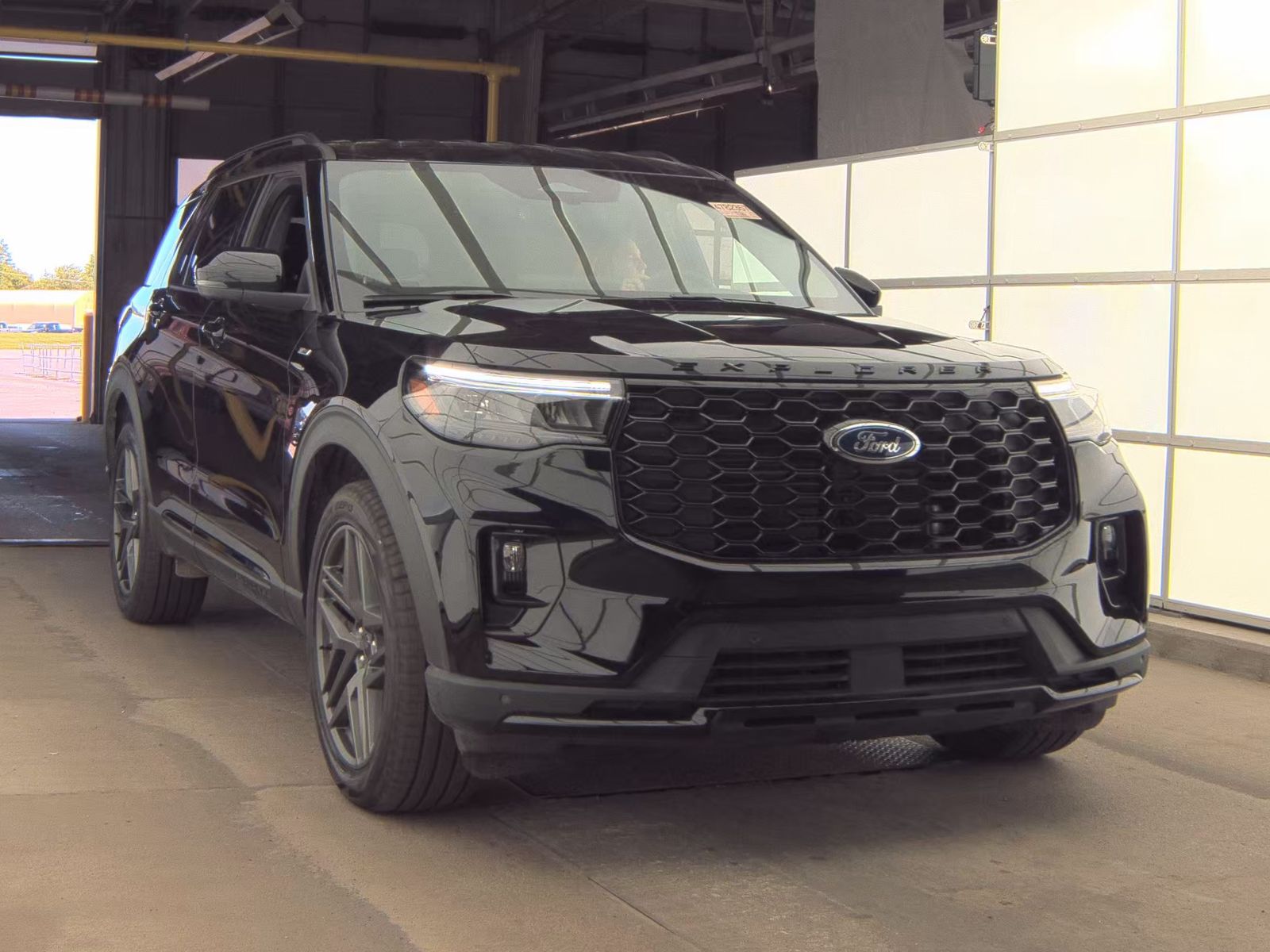 FORD EXPLORER - 5