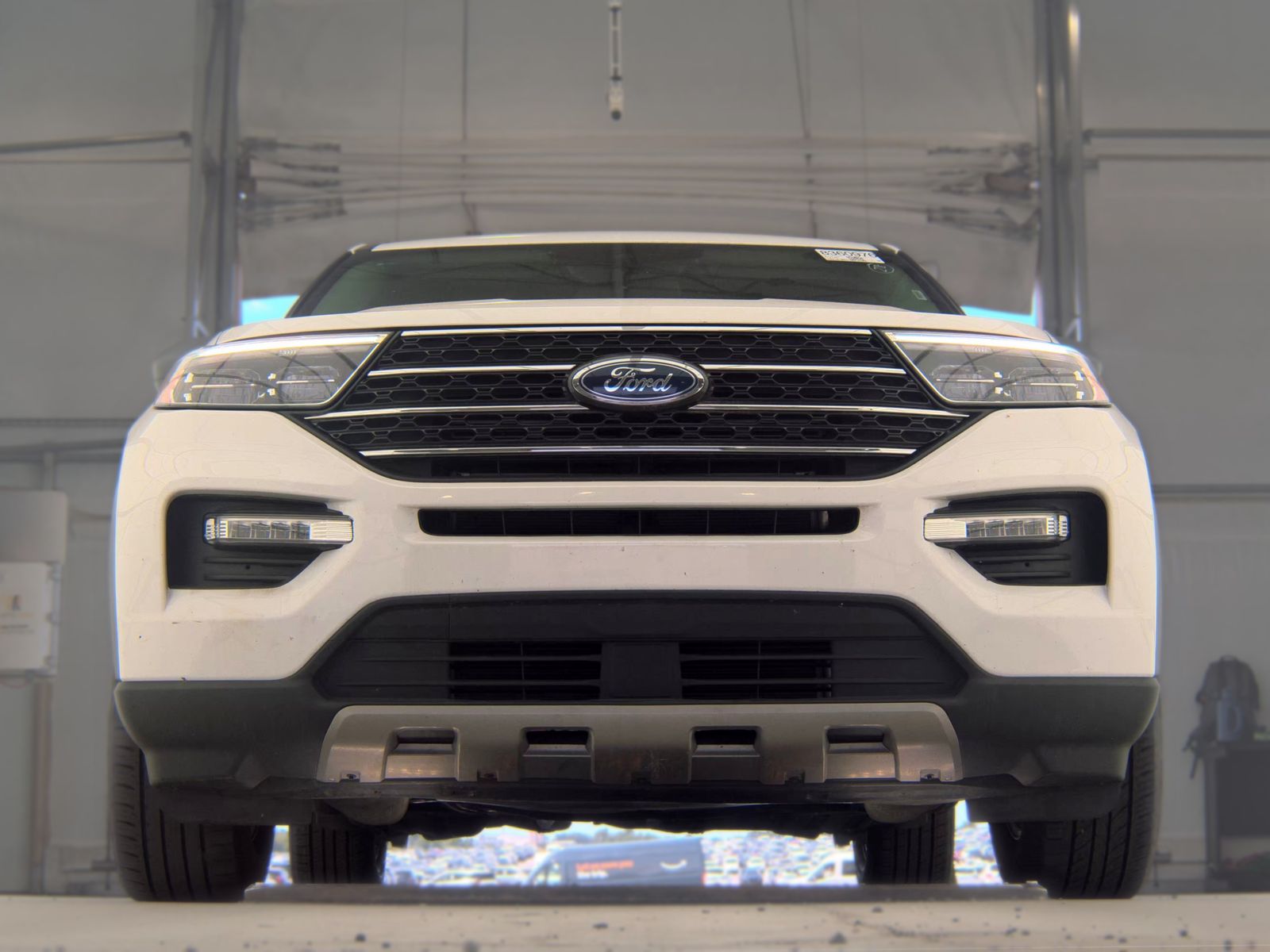 FORD EXPLORER - 4