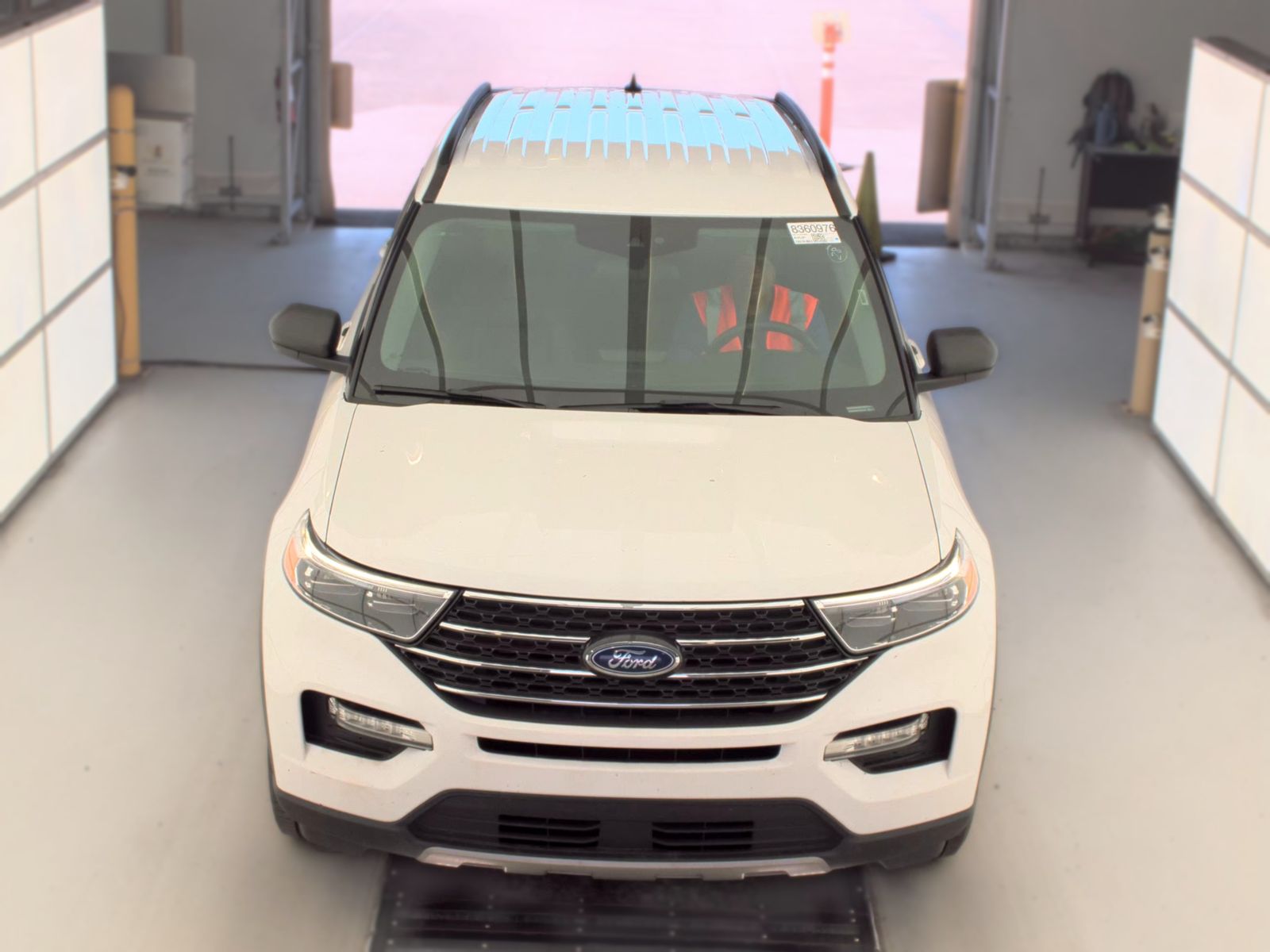 FORD EXPLORER - 3