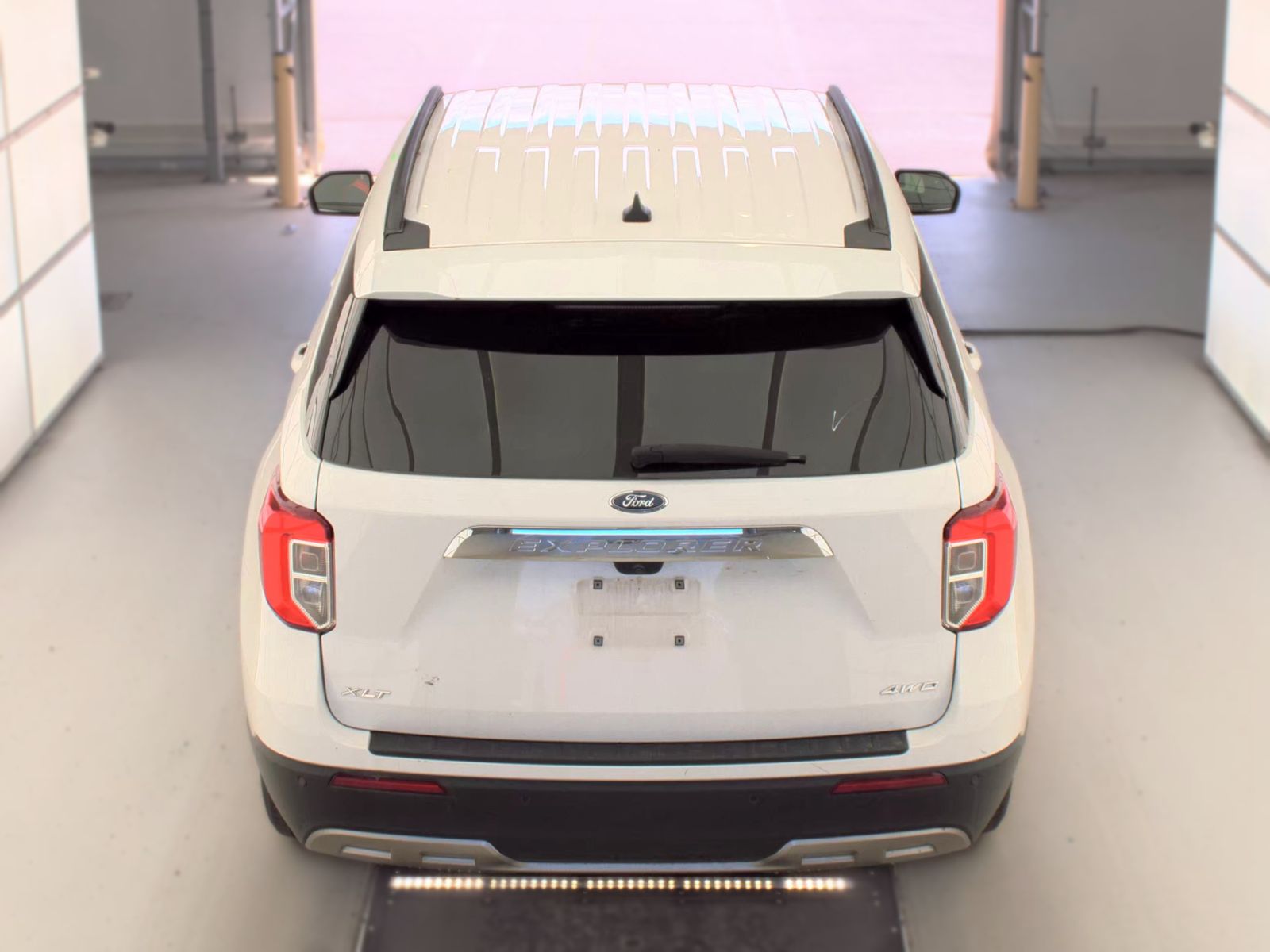 FORD EXPLORER - 7